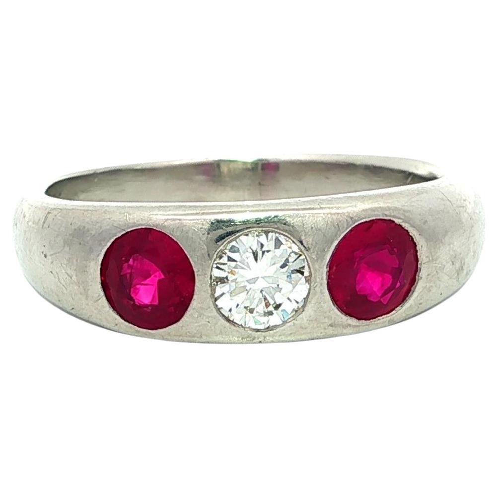 Vintage Men
s Platinum 1.65ctw GIA Burma Runde Rubin Diamant 3 Stone Band Ring