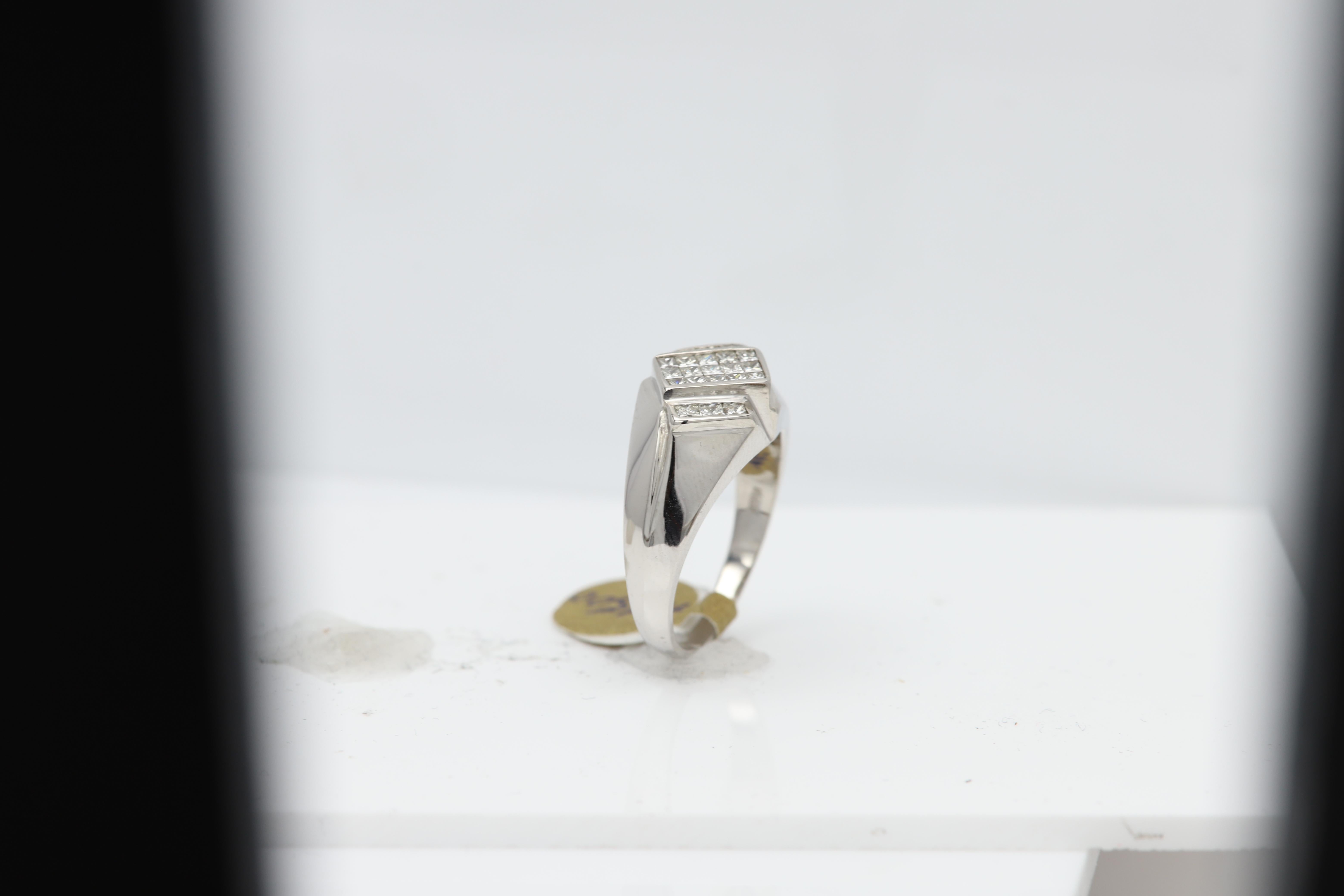 Vintage Men's Ring Diamond Men Ring Princess Cluster Diamonds 14 Karat Gold For Sale 5