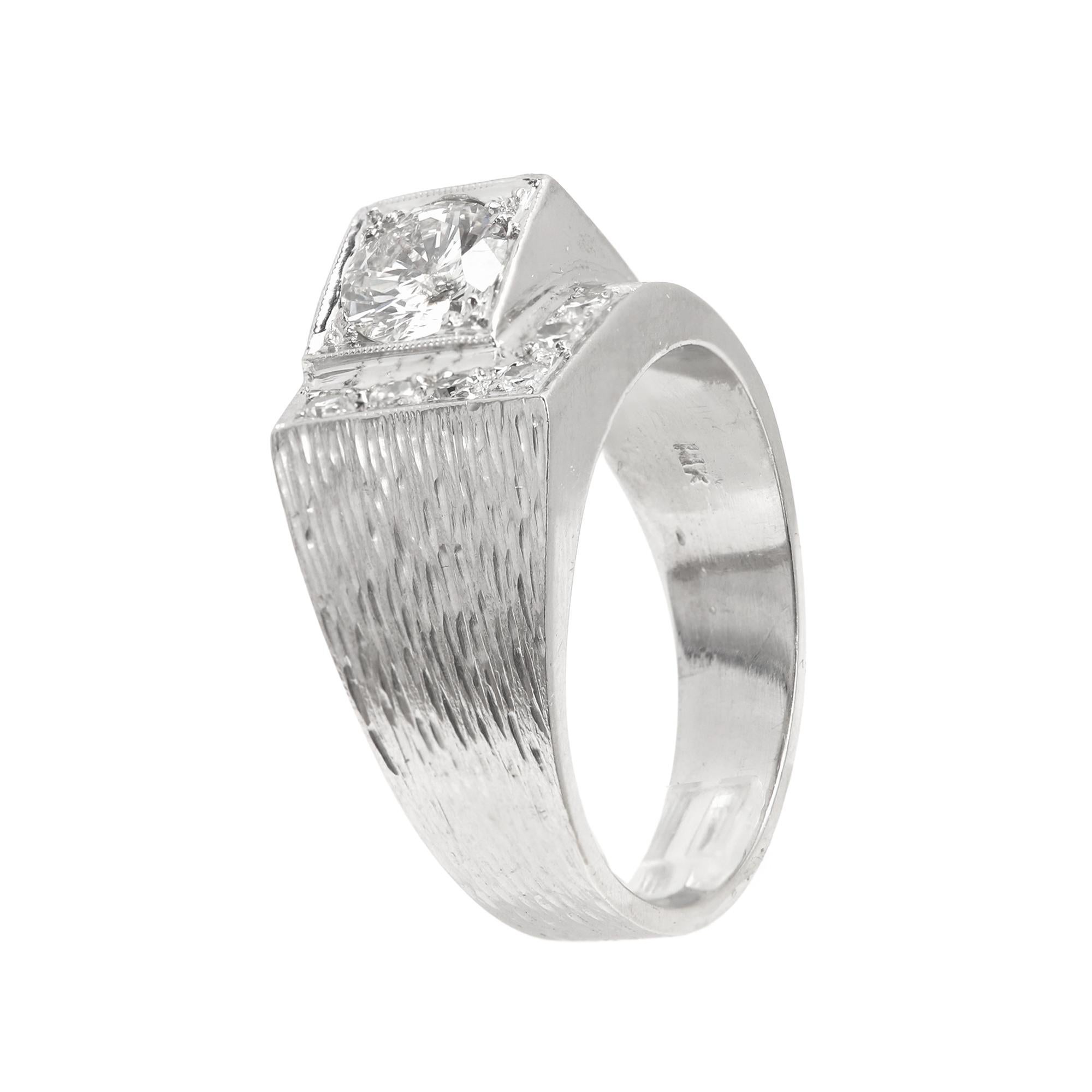 Taille ronde Vintage Men's Ring diamond men ring square design Natural Diamonds 14 karat en vente