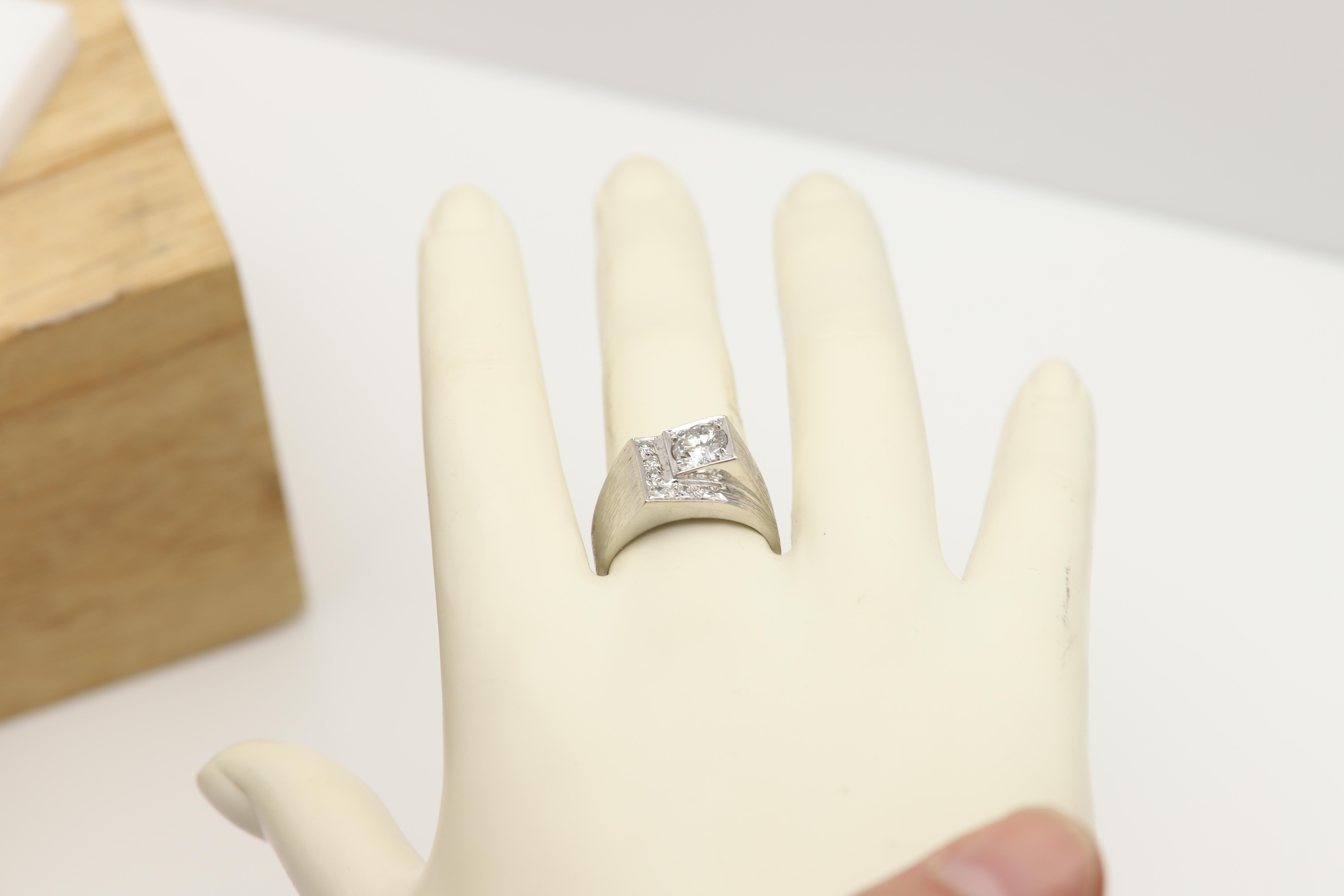 Vintage Men's Ring diamond men ring square design Natural Diamonds 14 karat Pour hommes en vente