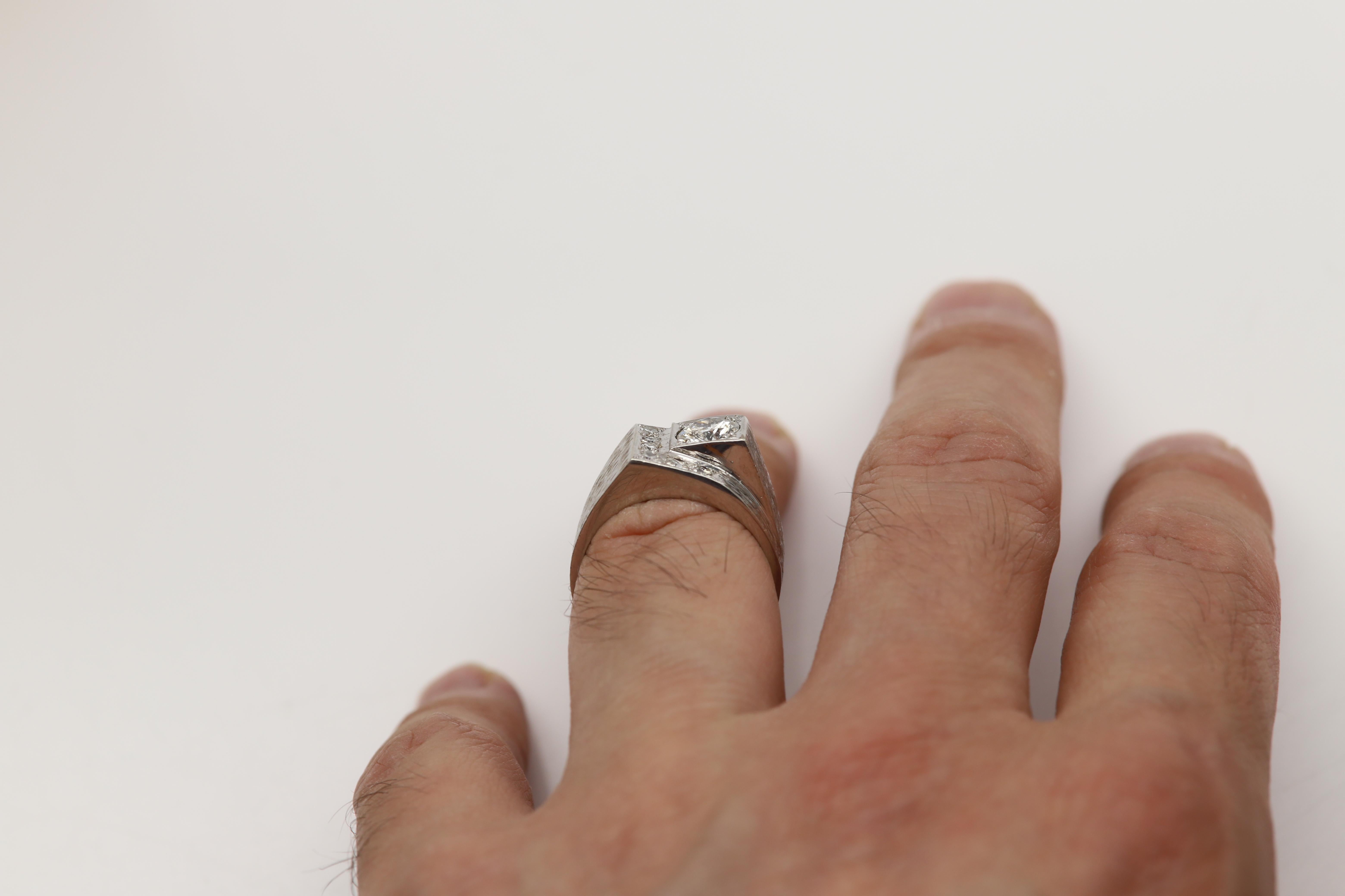 Vintage Men's Ring diamond men ring square design Natural Diamonds 14 karat en vente 1