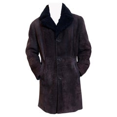 Vintage Men's Sheepskin coat from USSR: Timeless Yugoslavian Elegance, 1J91