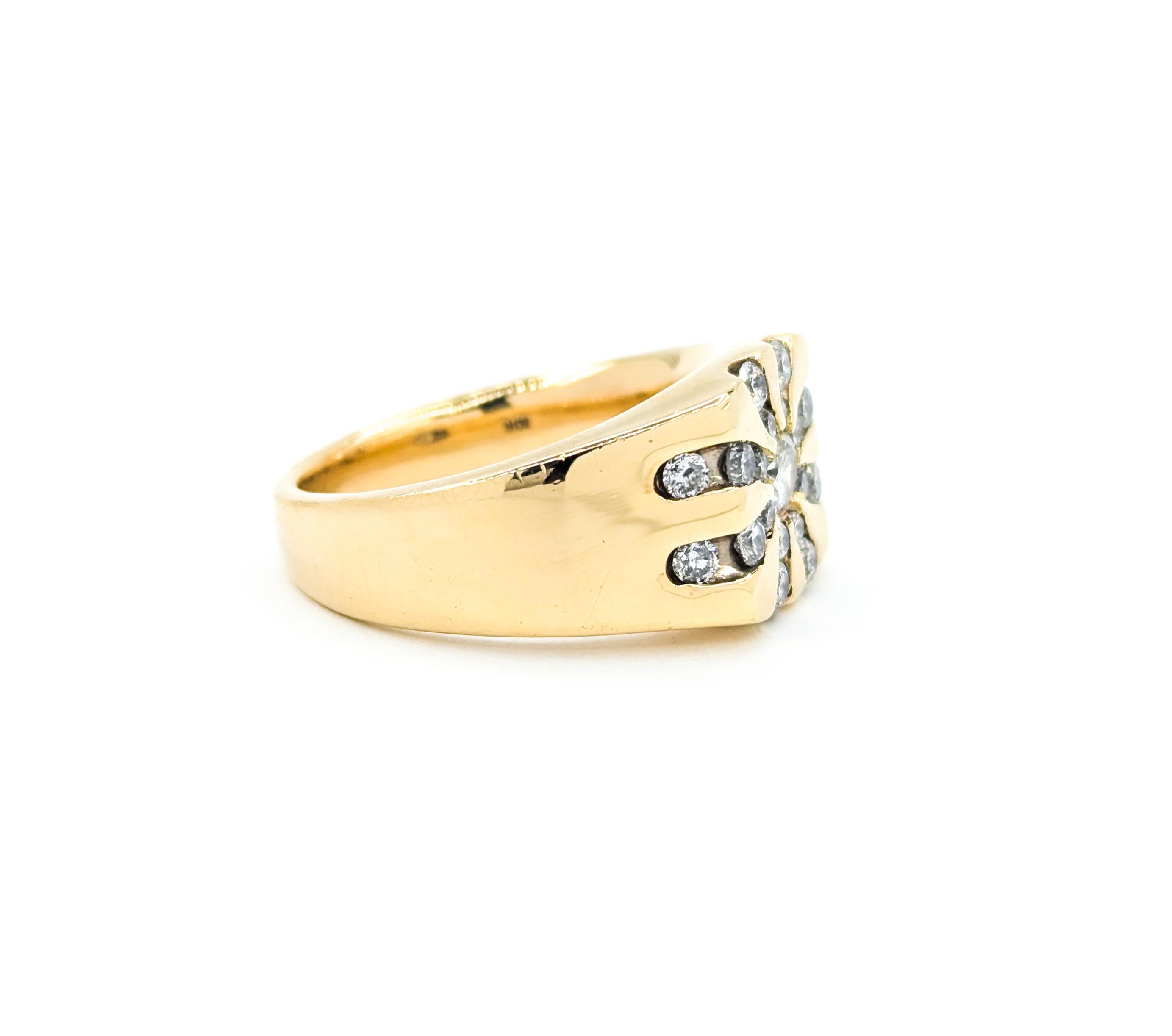 Vintage Men's Star Burst Diamond Ring in Gelbgold 3