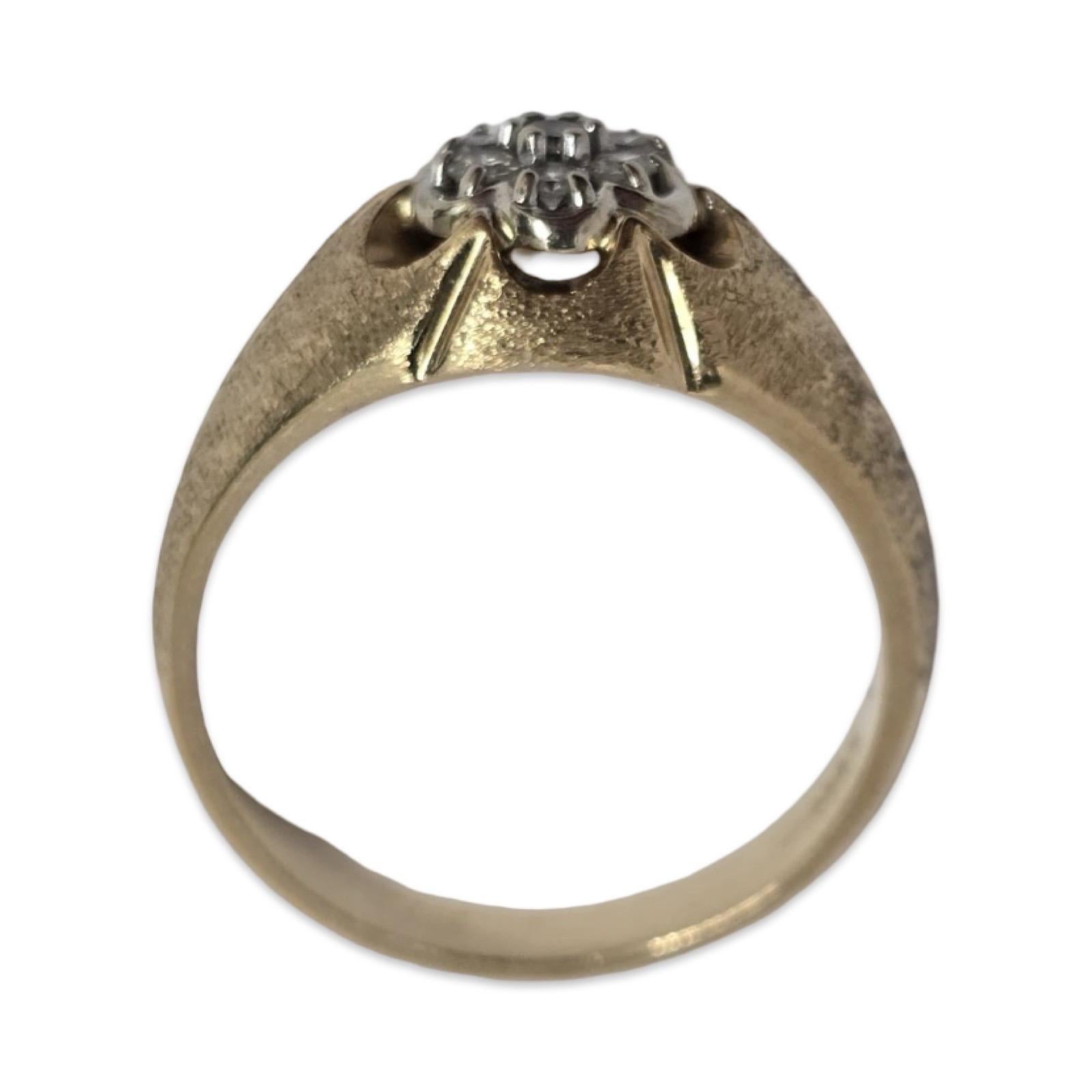 Vintage Herren texturiert Gold 0,28tcw Diamant Cluster Siegelring 14k Gold im Angebot 1