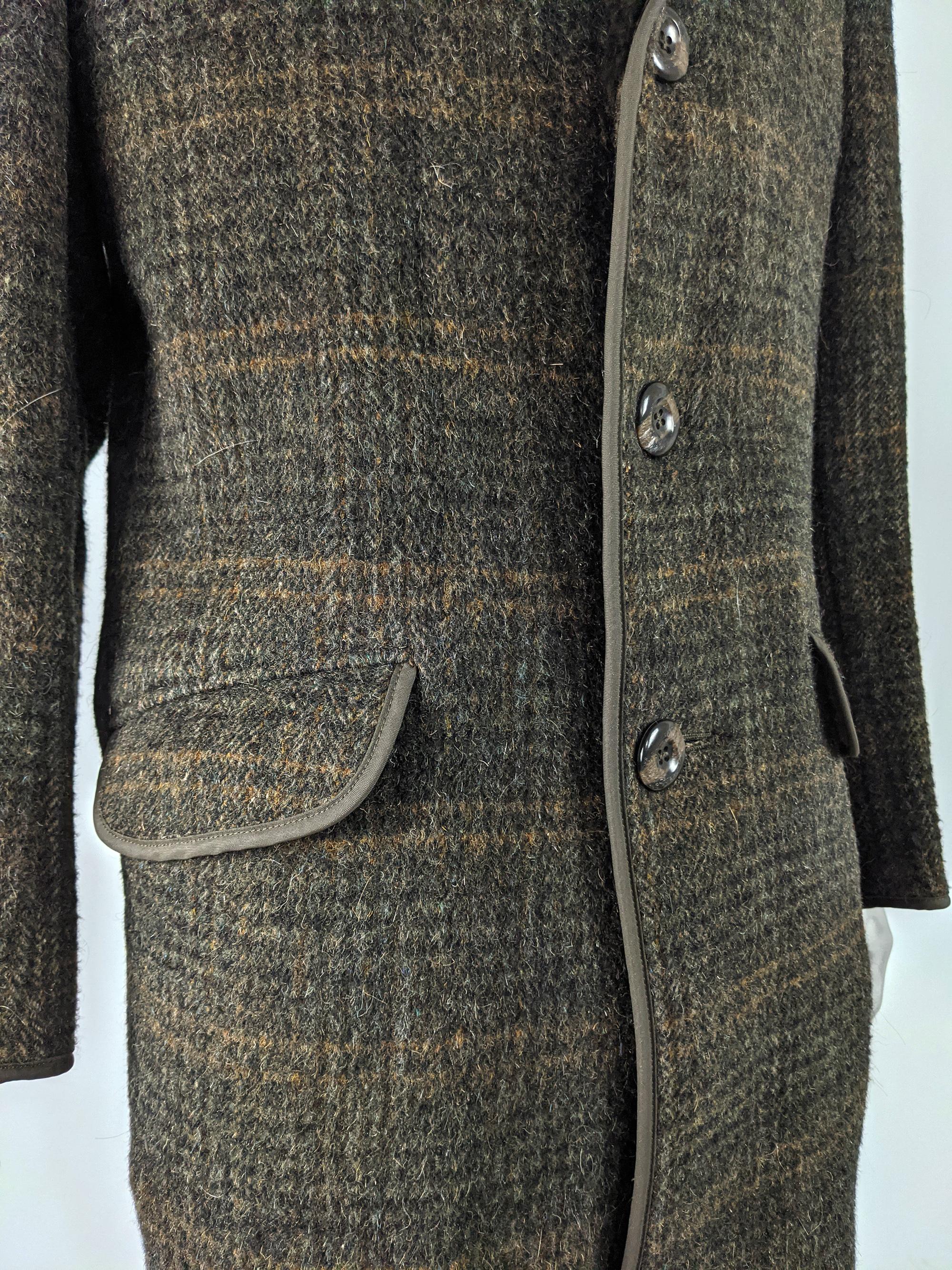 Vintage Mens Tweed & Faux Fur Coat, 1970s In Excellent Condition In Doncaster, South Yorkshire