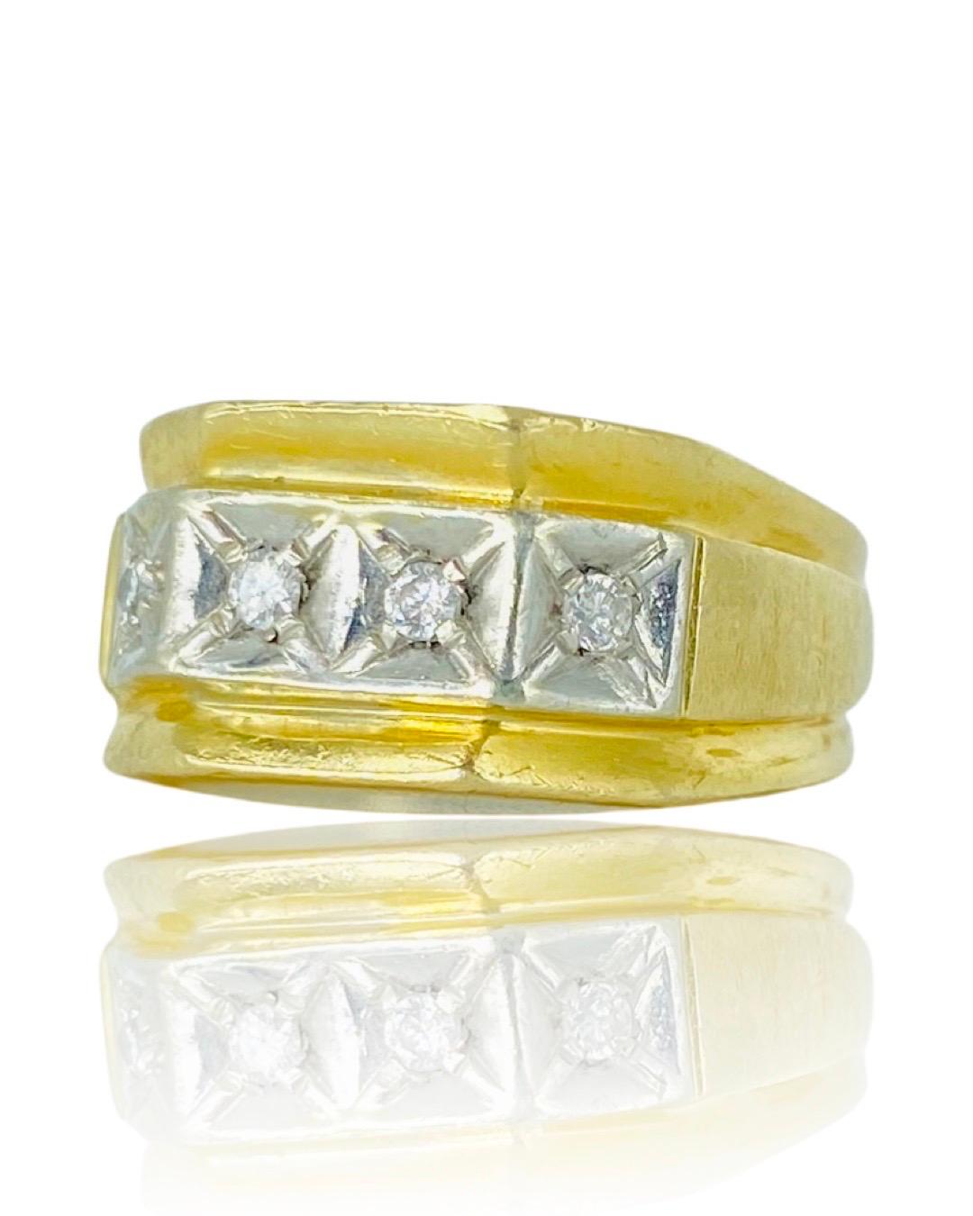 Round Cut Vintage Men’s Two-Tone 0.20 Carat Diamond Ring 14k Gold