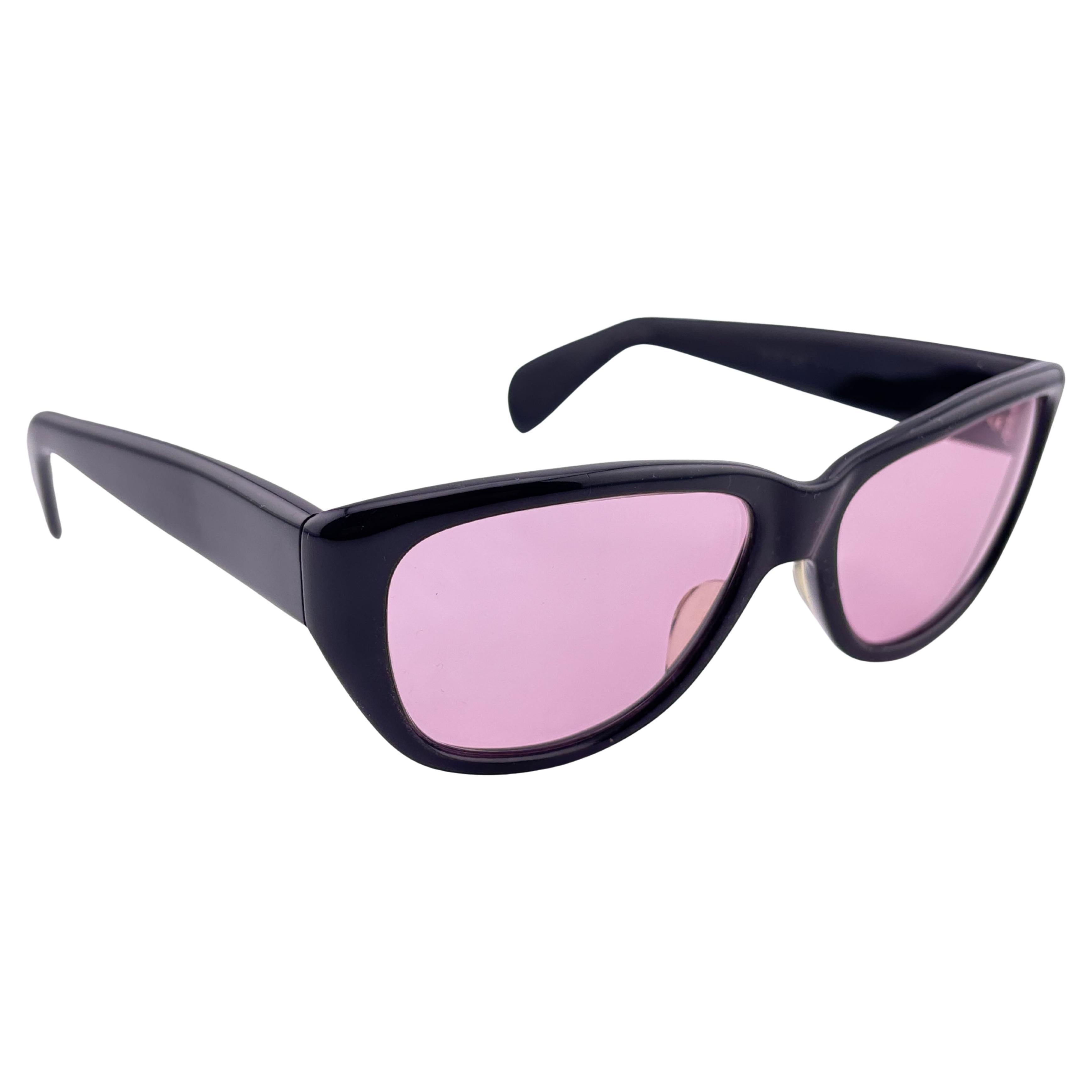 Vintage " Mentone " Midcentury Robust Black Frame 1960
s Germany en vente