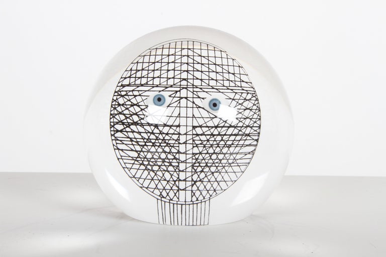 Mid-Century Modern Vintage Merle Edelman Op Art Face / Head with Eyes Inside Lucite / Acrylic 1970s For Sale