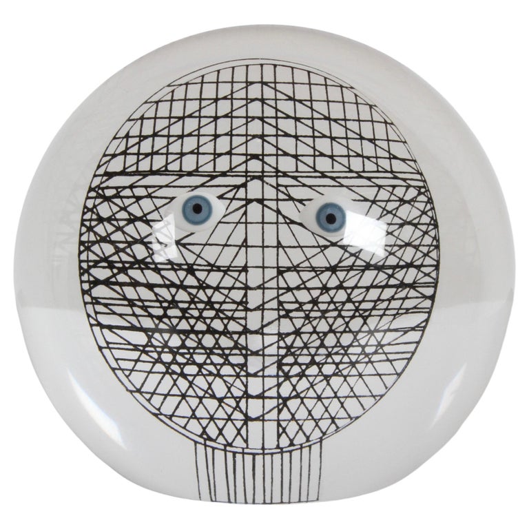 Vintage Merle Edelman Op Art Face / Head with Eyes Inside Lucite / Acrylic 1970s For Sale