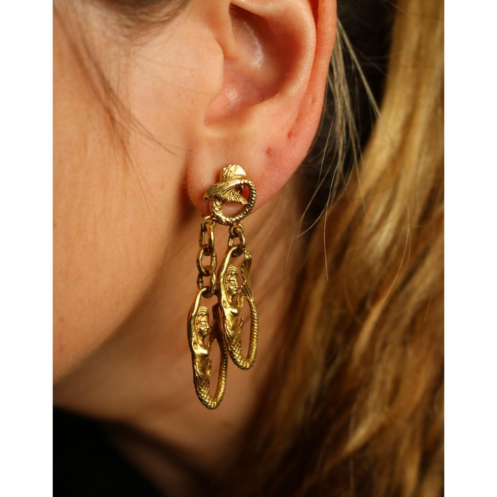 Vintage Meerjungfrau baumeln Ohrringe 18K Gelbgold Clip Ons (Art nouveau) im Angebot