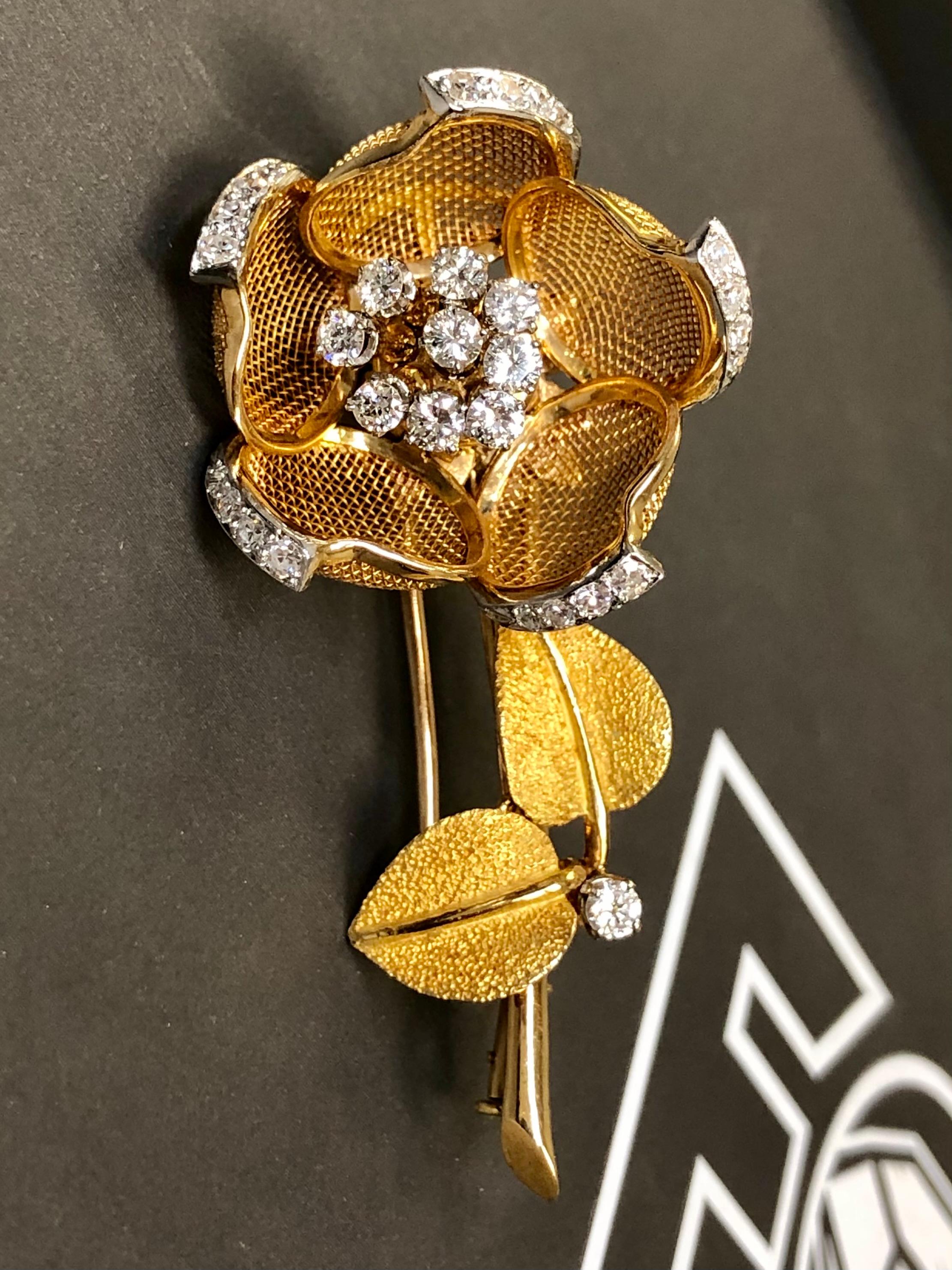 Round Cut Vintage MERRIN France 18K Articulating Diamond Flower Brooch Pin  For Sale