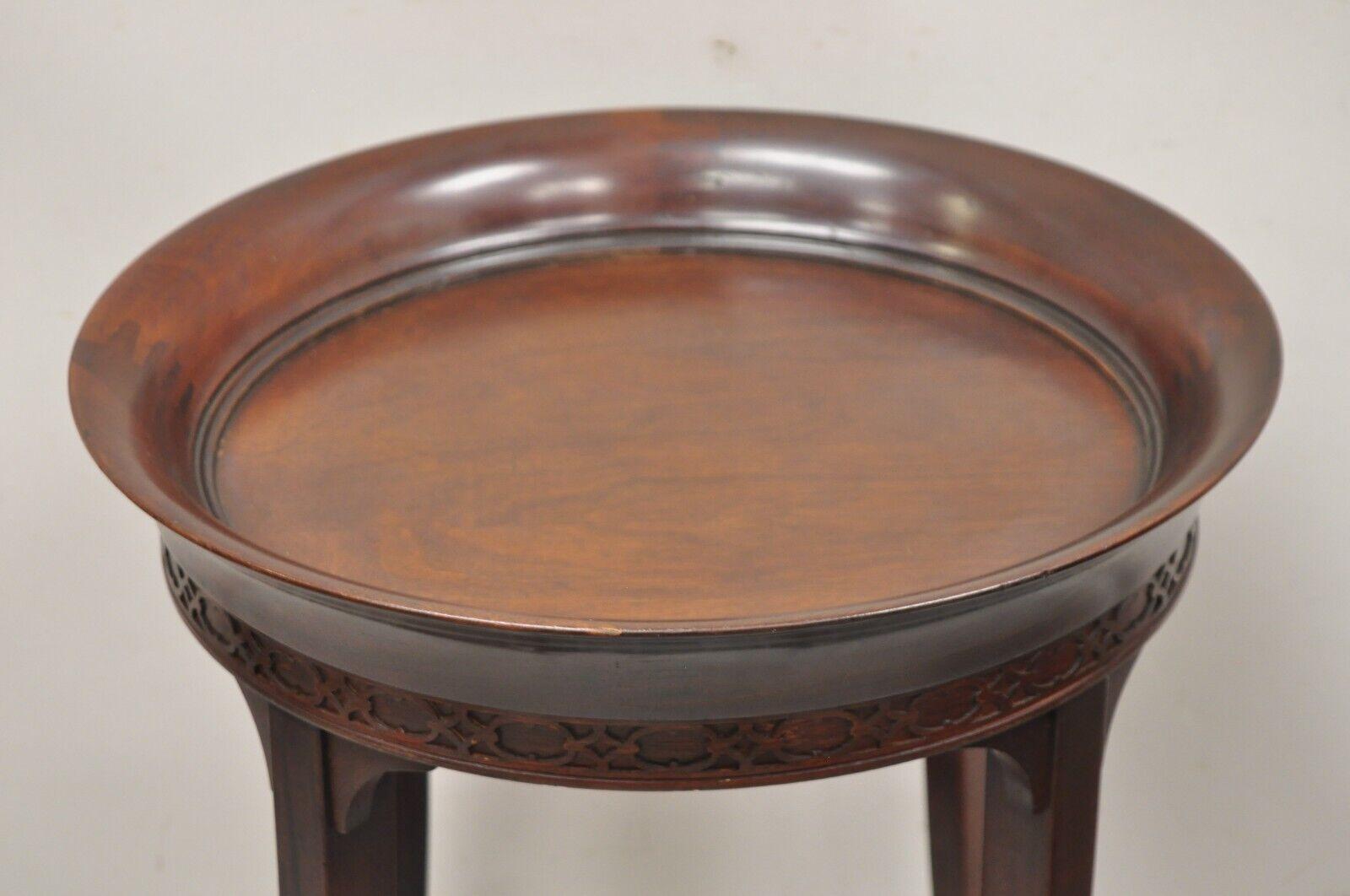 Runder Beistelltisch mit Säbelbein aus Mahagoni im Regency-Stil von Mersman, Vintage (20. Jahrhundert)