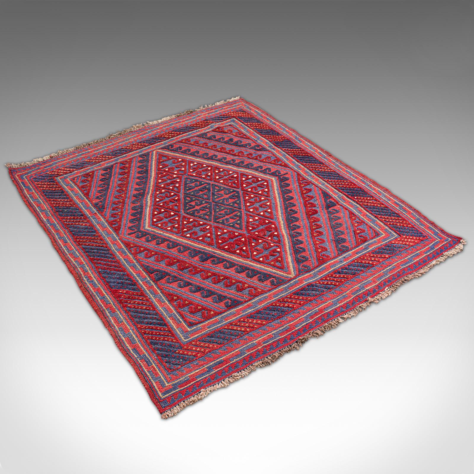 Meshwani Gazek, Kaukasisch, gewebt, Flur, Wohnzimmer, Teppich, Ende des 20. Jahrhunderts (Textil) im Angebot