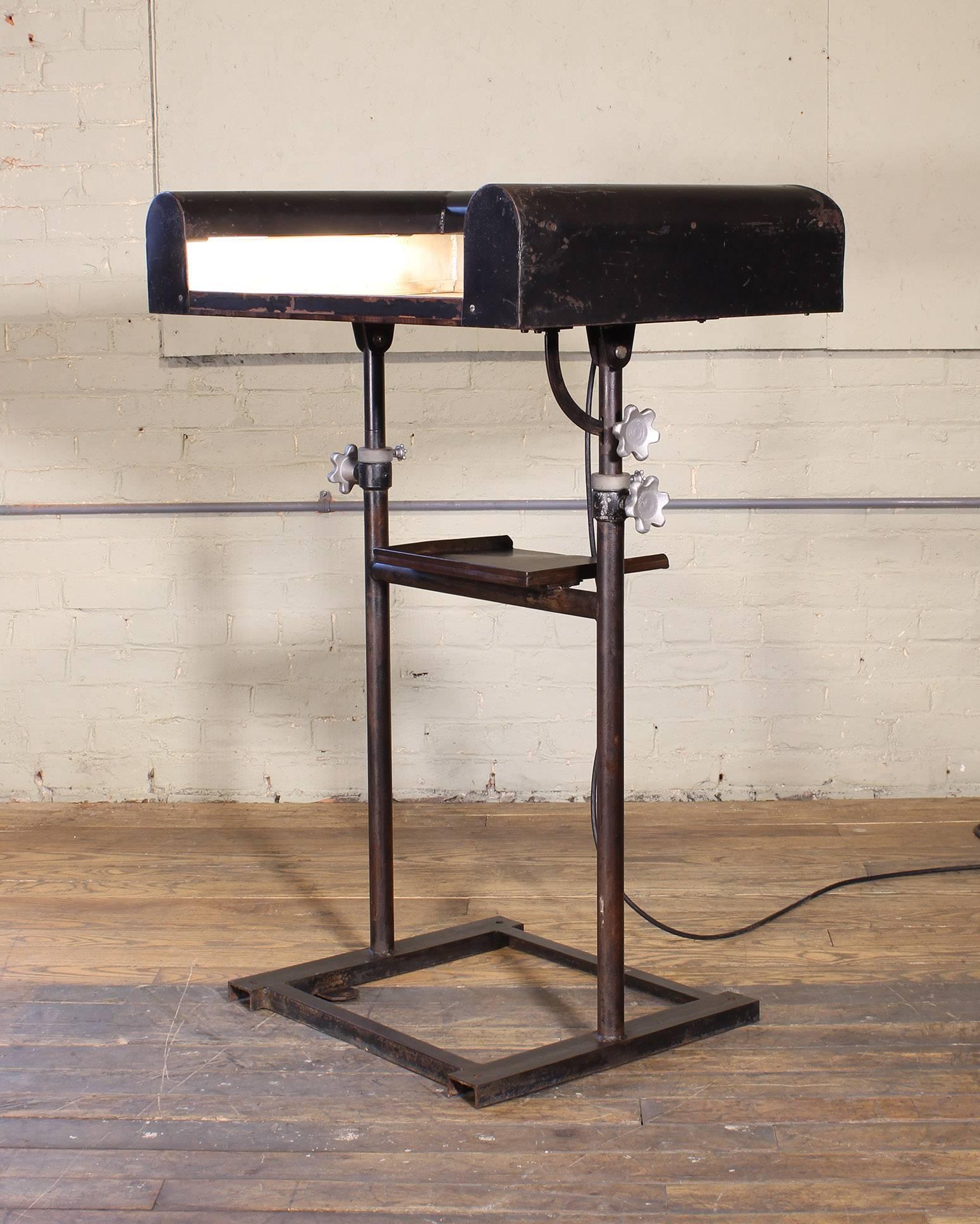 20th Century Vintage Metal Art Deco Modern Lighted Lectern Podium Pedestal Stand