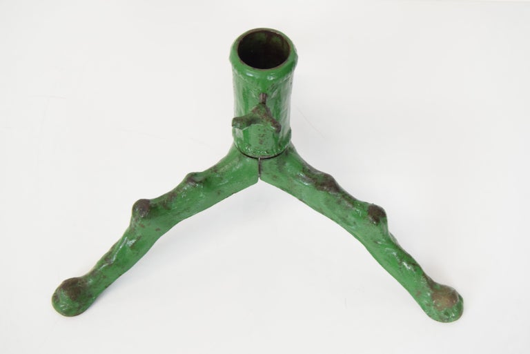 Vintage Metal Christmas Tree Stand, 1960's For Sale at 1stDibs