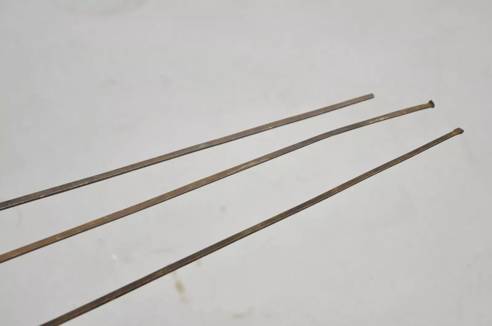 XX secolo Set da scherma in metallo vintage con 3 spade e maschera rivestita in pelle - 4 pezzi