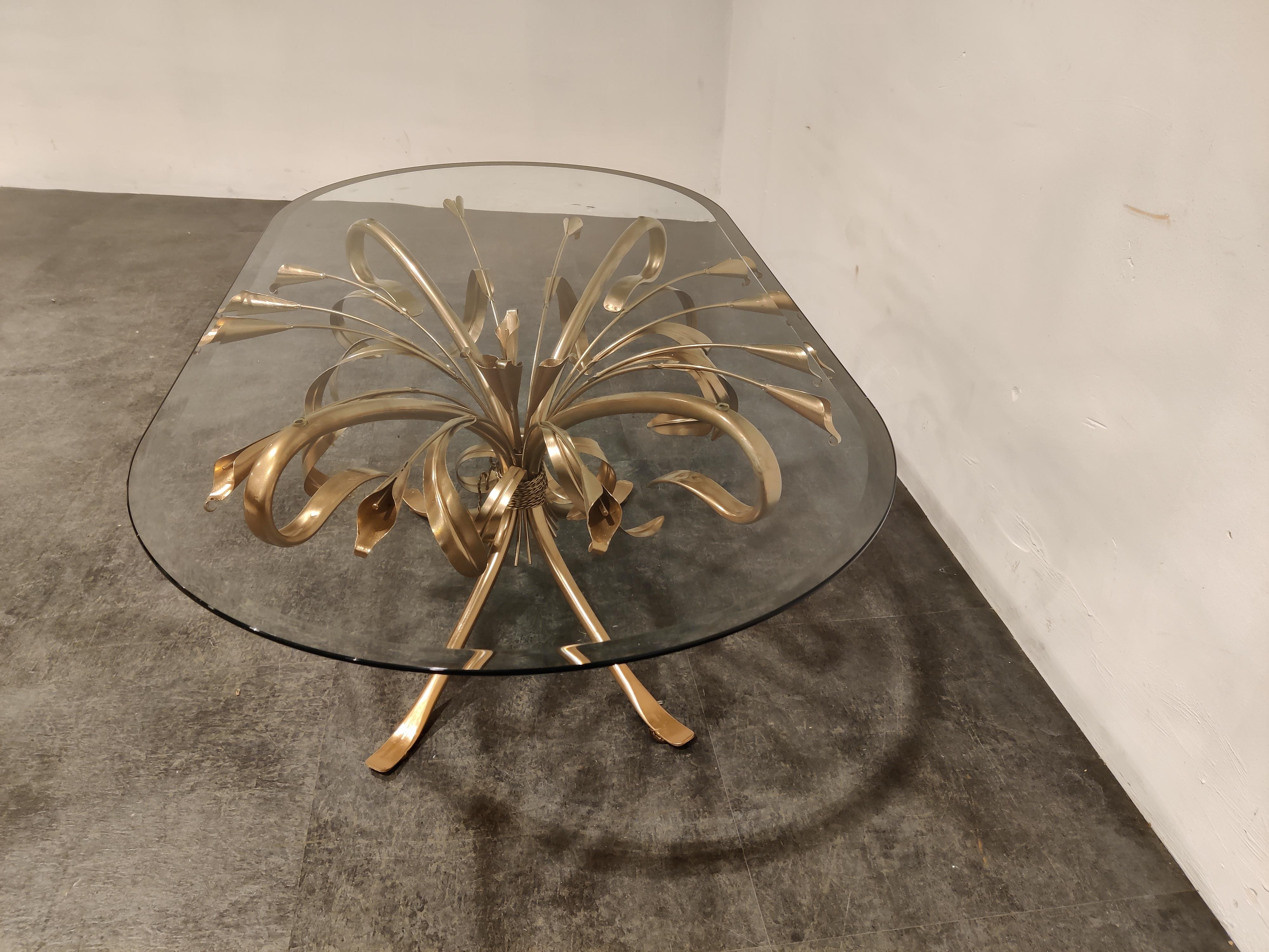 Late 20th Century Vintage Metal Flower Coffee Table, Italy, 1970s