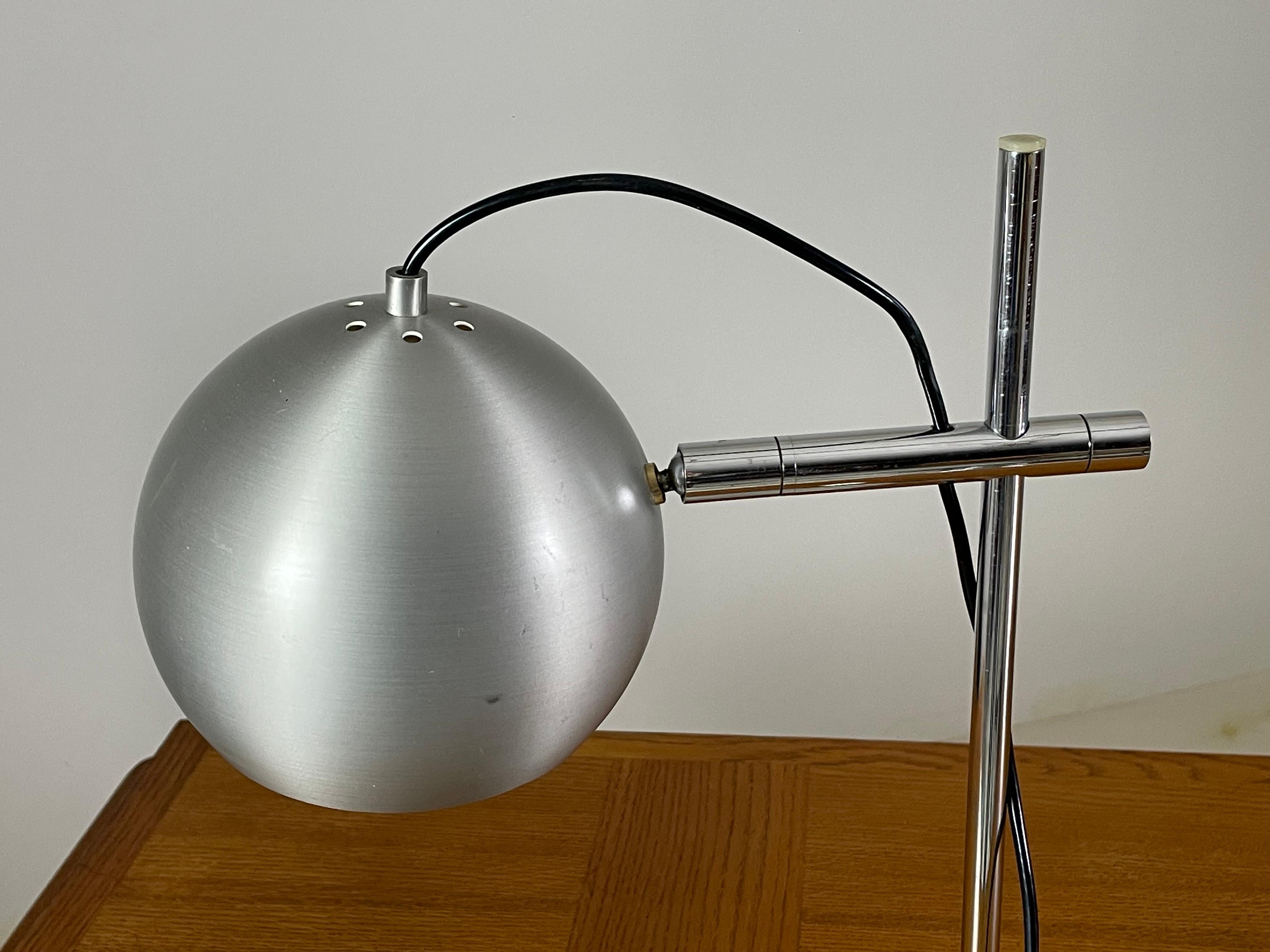 Ferro Lampada in metallo vintage degli anni '70 in vendita