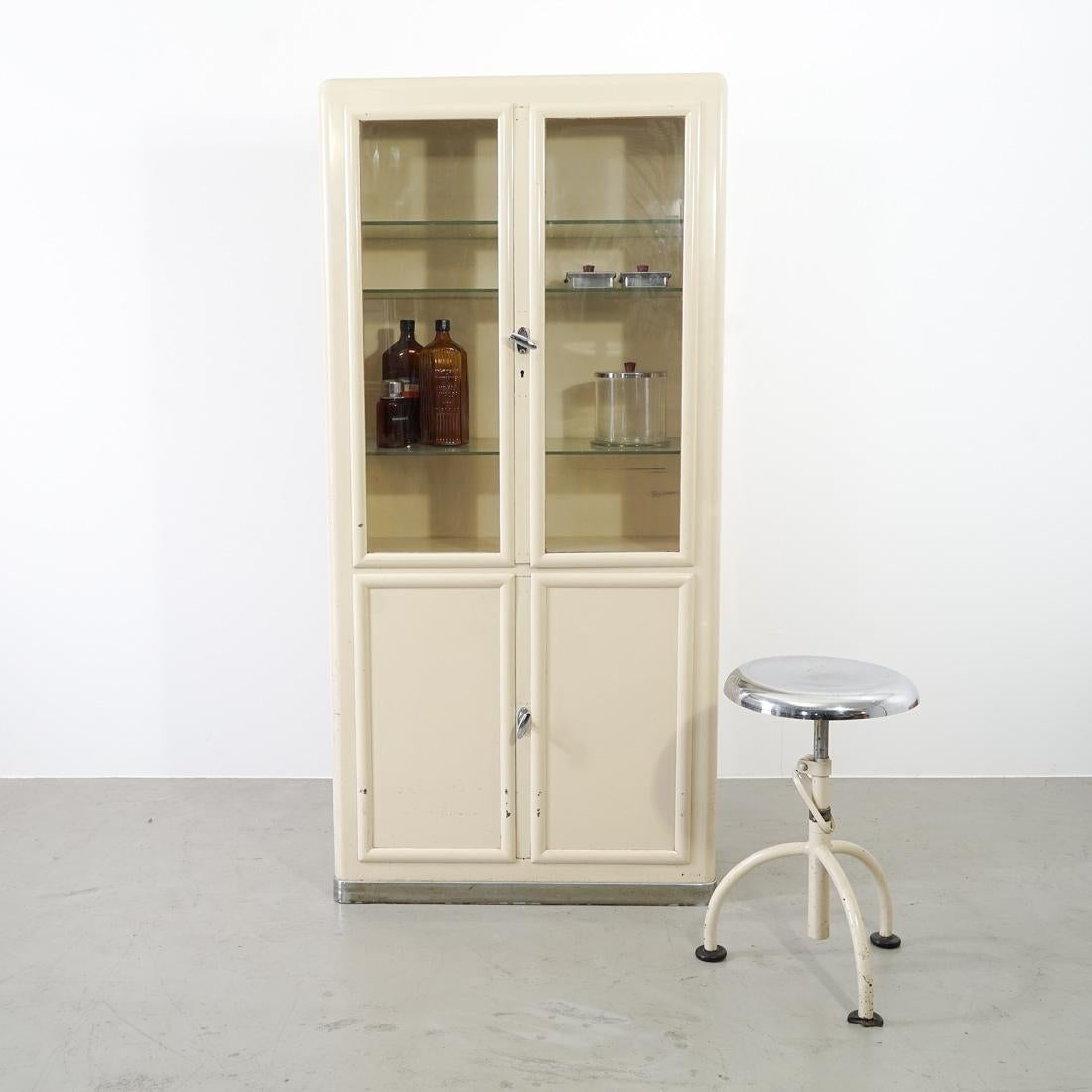 Bauhaus Vintage Metal Medicine Cabinet
