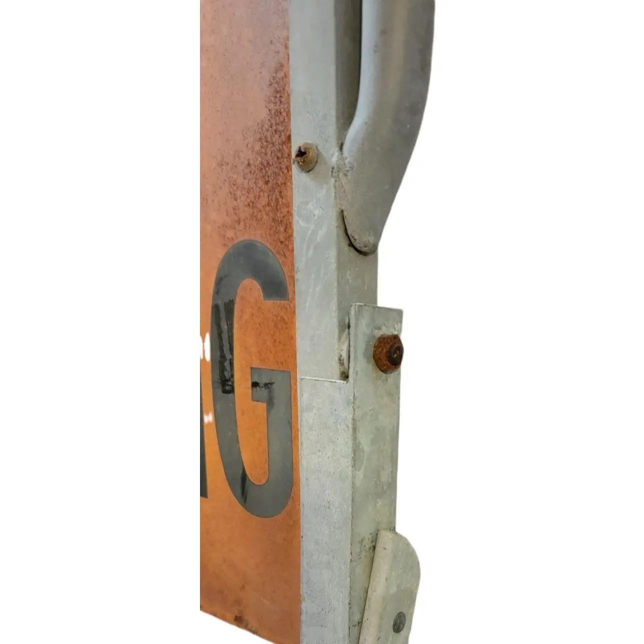 Vintage Metal Men Working Sign In Good Condition For Sale In Pasadena, CA