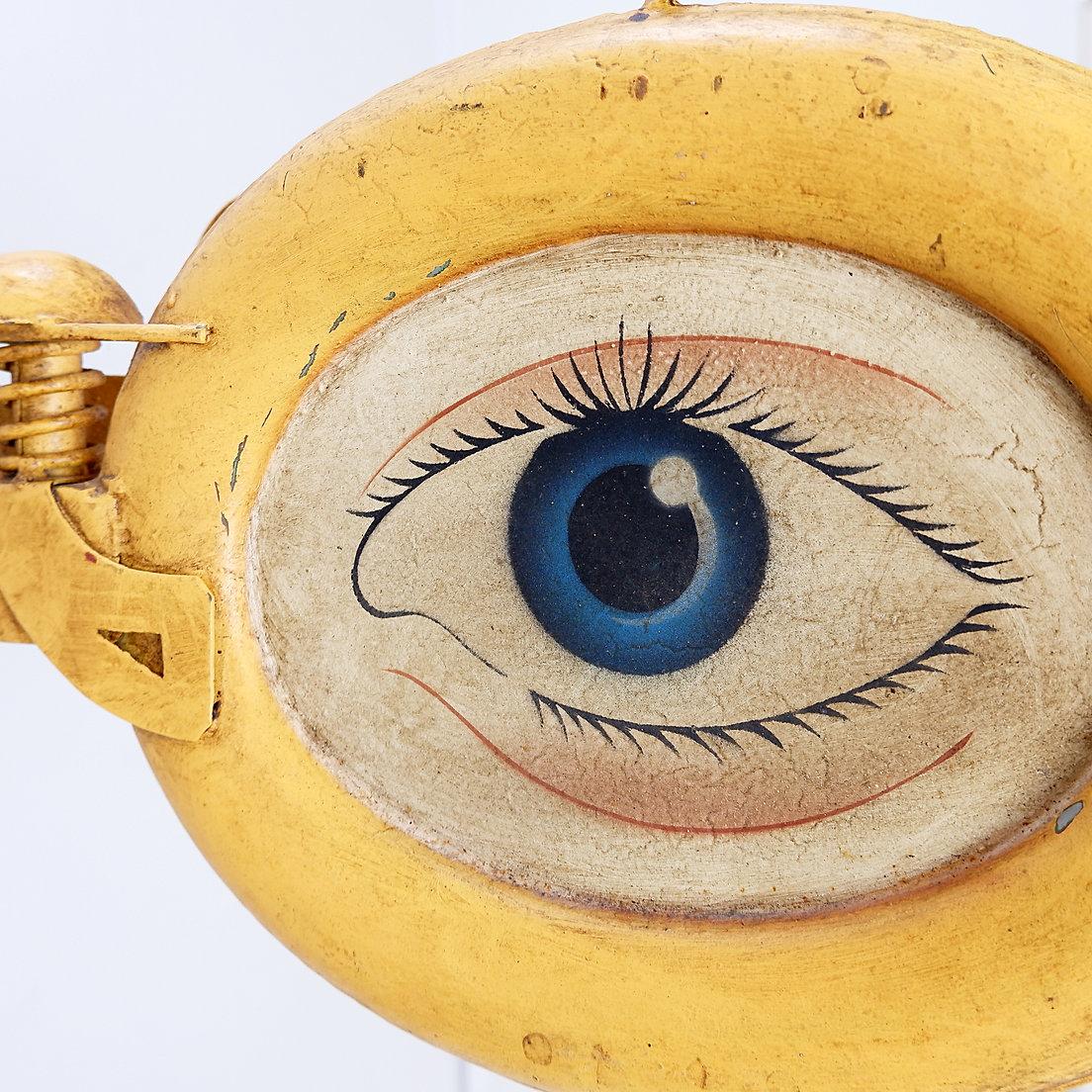 Rótulo metálico vintage de comercio de óptica en venta 5