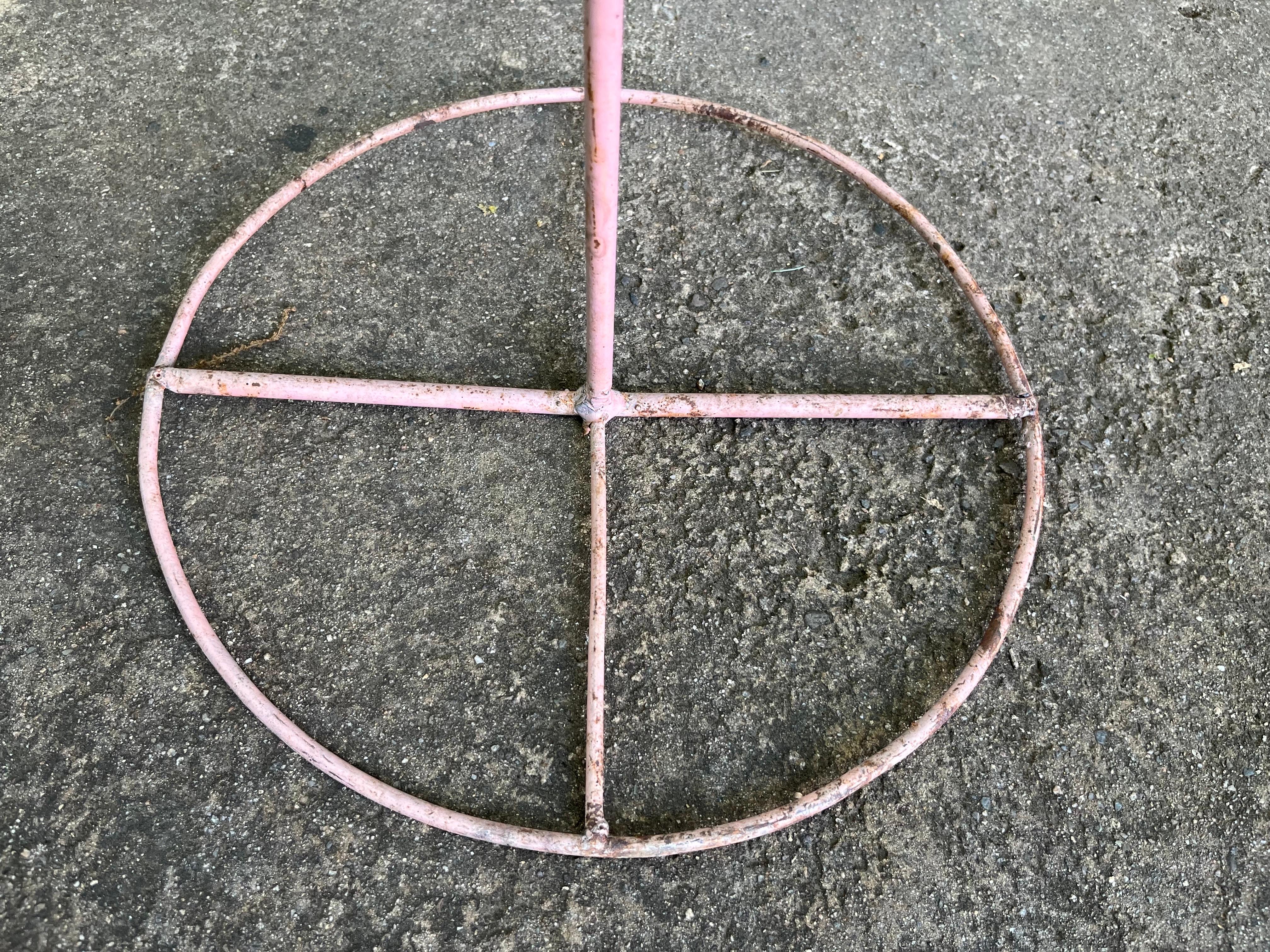 Vintage Metal Pink Flamingo Plant Stands Set of 2 en vente 3