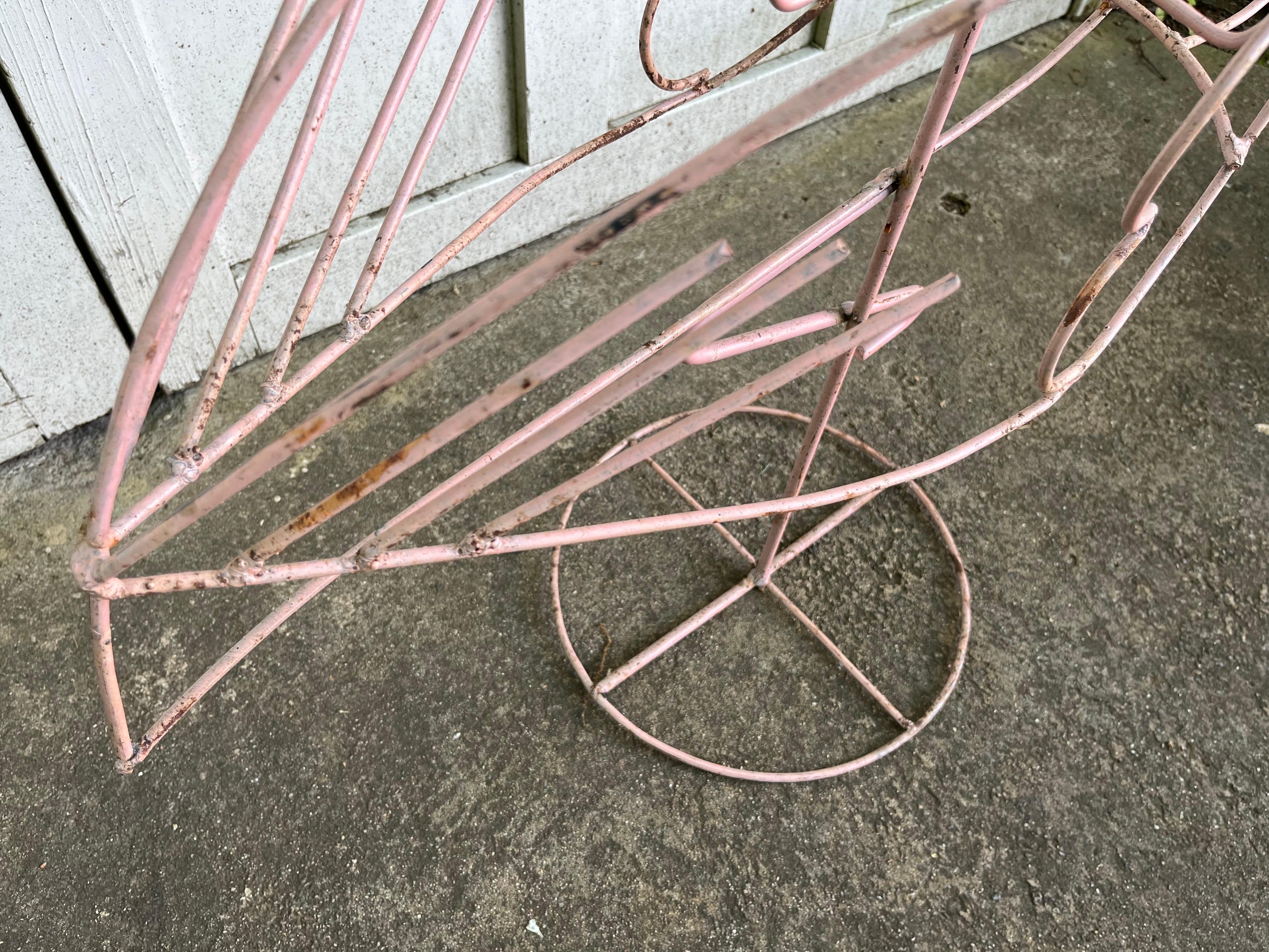 Fer Vintage Metal Pink Flamingo Plant Stands Set of 2 en vente