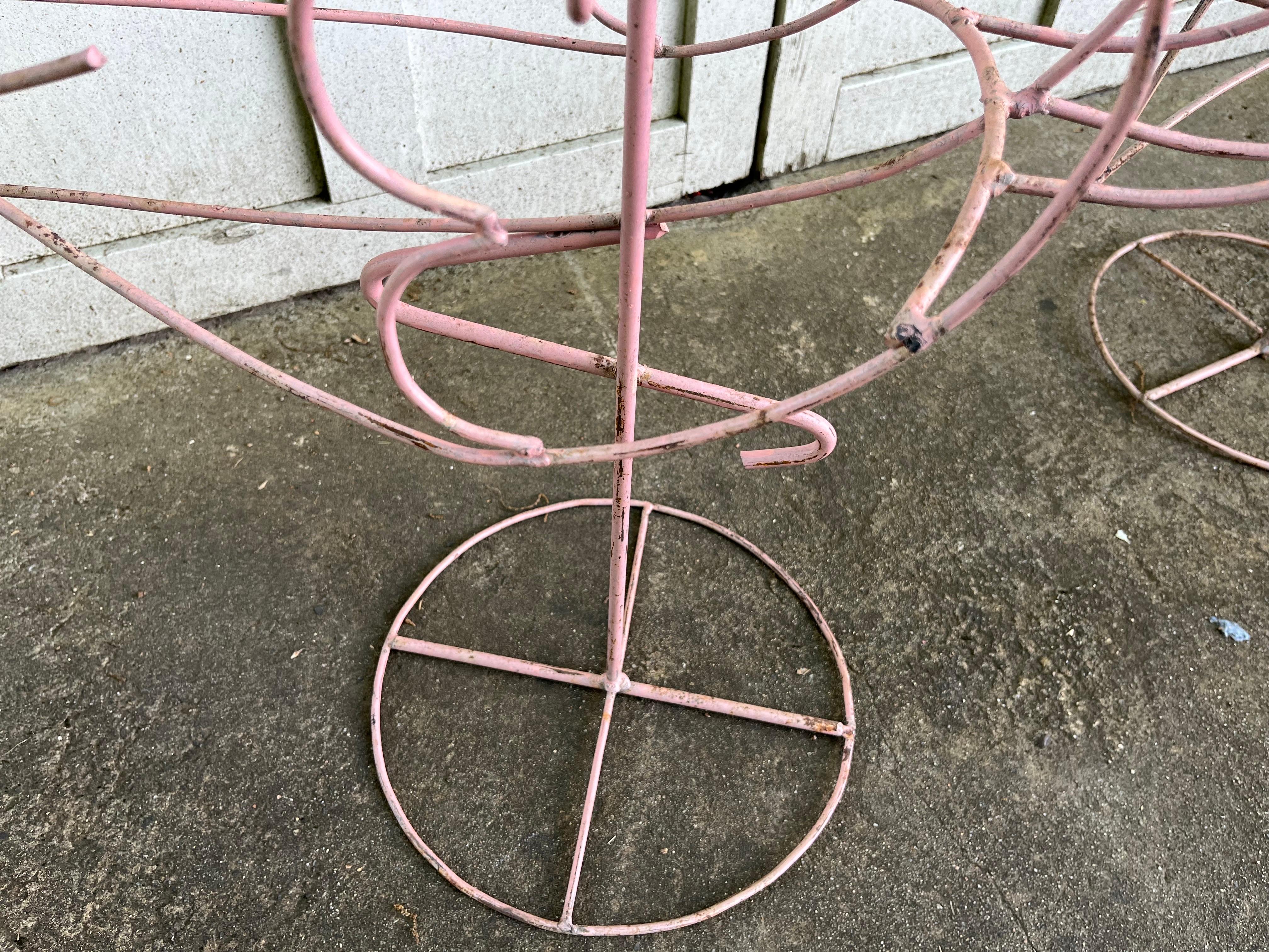 Vintage Metal Pink Flamingo Plant Stands Set of 2 en vente 2
