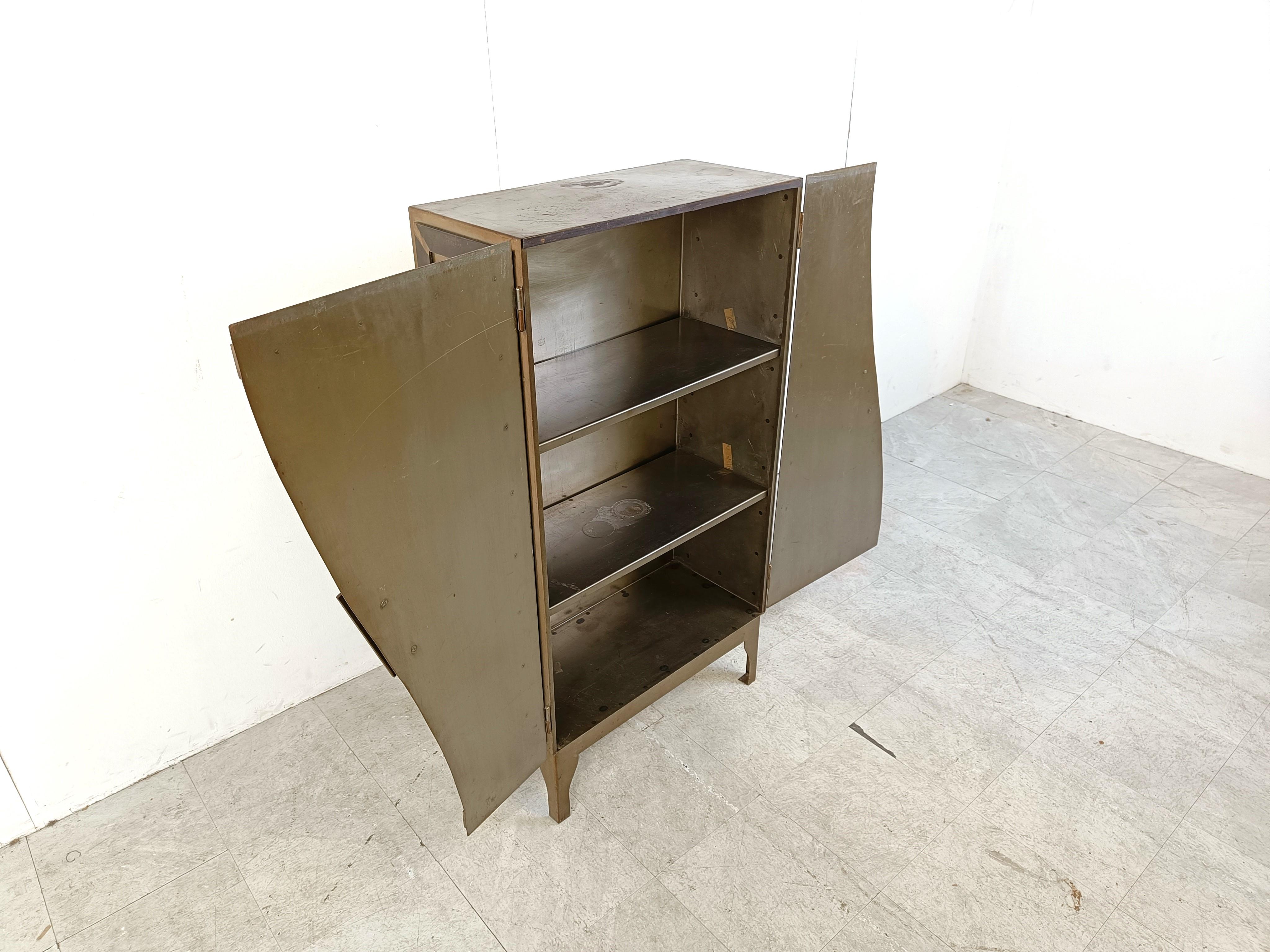 Vintage metal side cabinet, 1970s For Sale 3