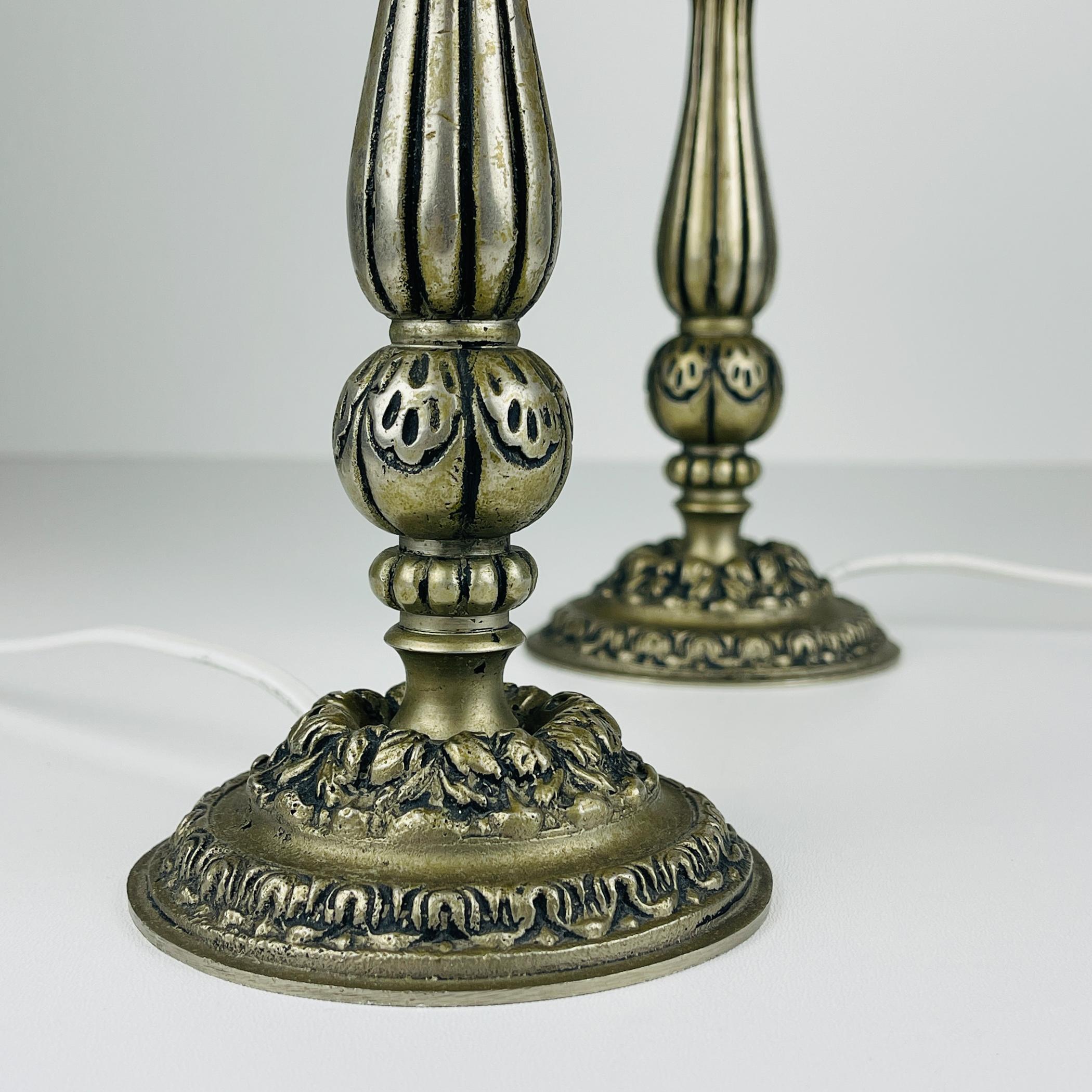 Vintage Tischlampe aus Metall, Italien 1960er, 2er Set im Angebot 4