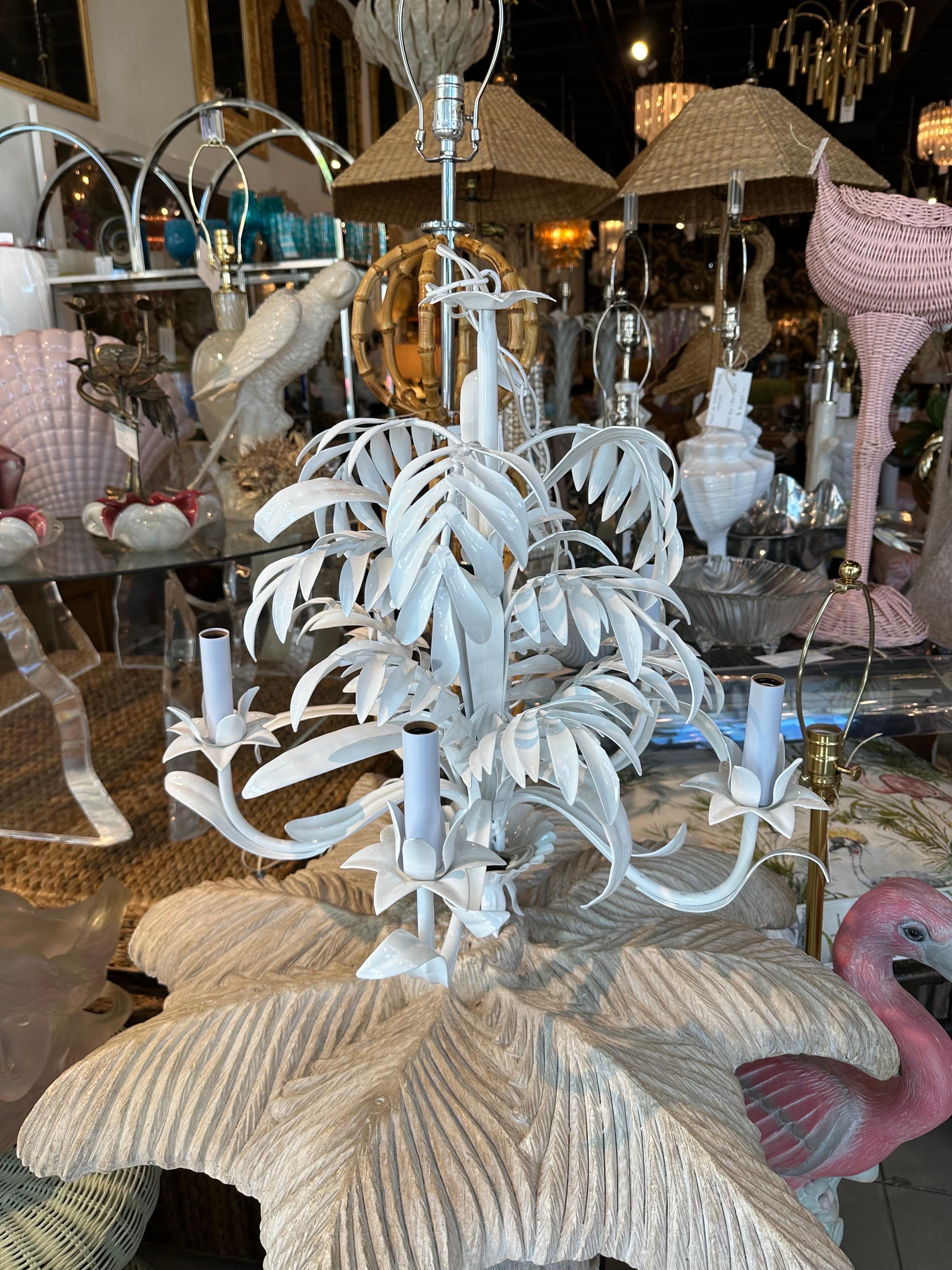 Vintage Metal Tole Palm Tree Beach Leaf Leaves Chandelier Newly Wired Restored  For Sale 4