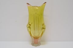 Jarrón vintage de vidrio metalizado, diseñado por Josef Hospodka para Chribska, años 60