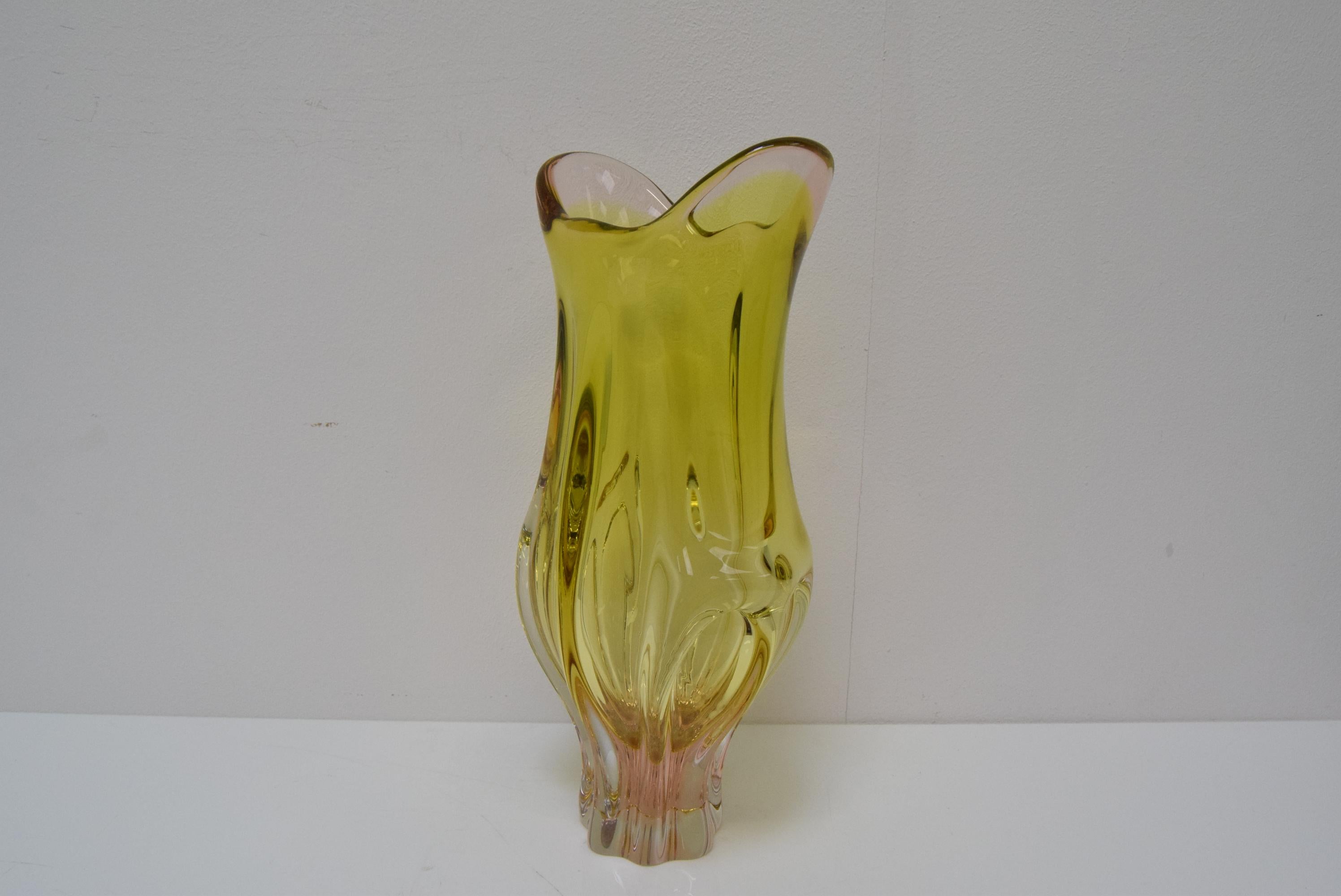 Czech Vintage Metallurgical Glass Vase, Designed by Josef Hospodka for Chribska, 1960s For Sale