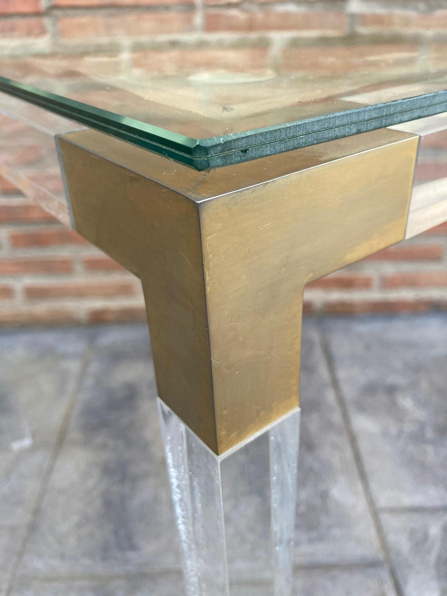 Vintage Methacrylate or Lucite and Brass Side Table, 1970s For Sale 3