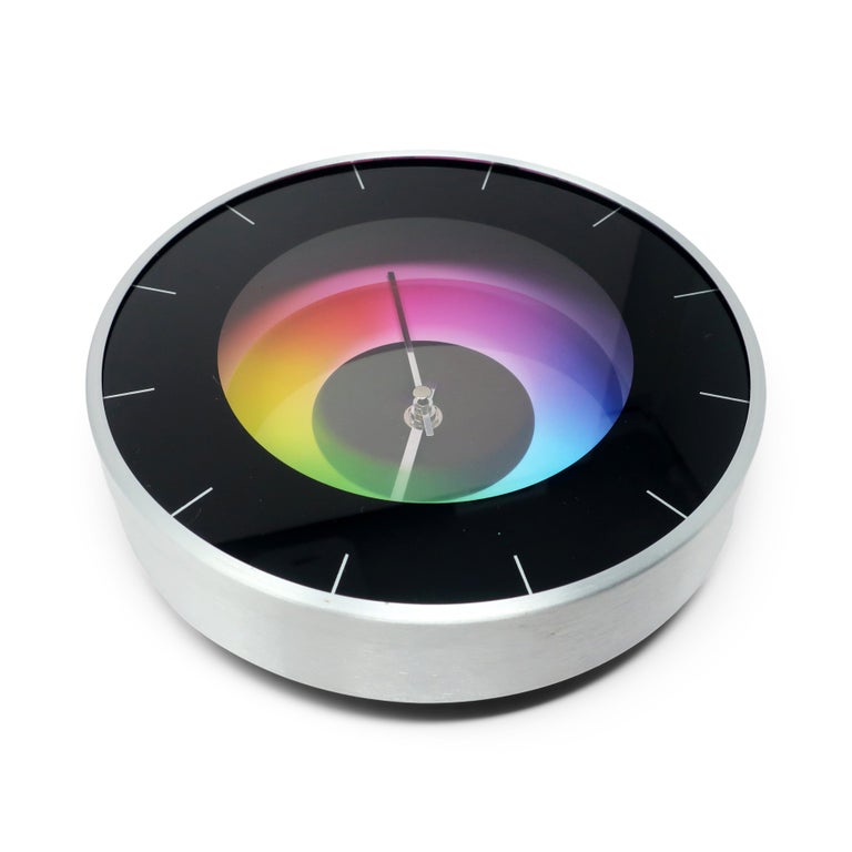 Vintage Metropolitan Museum of Art Color Changing Wall Clock at 1stDibs