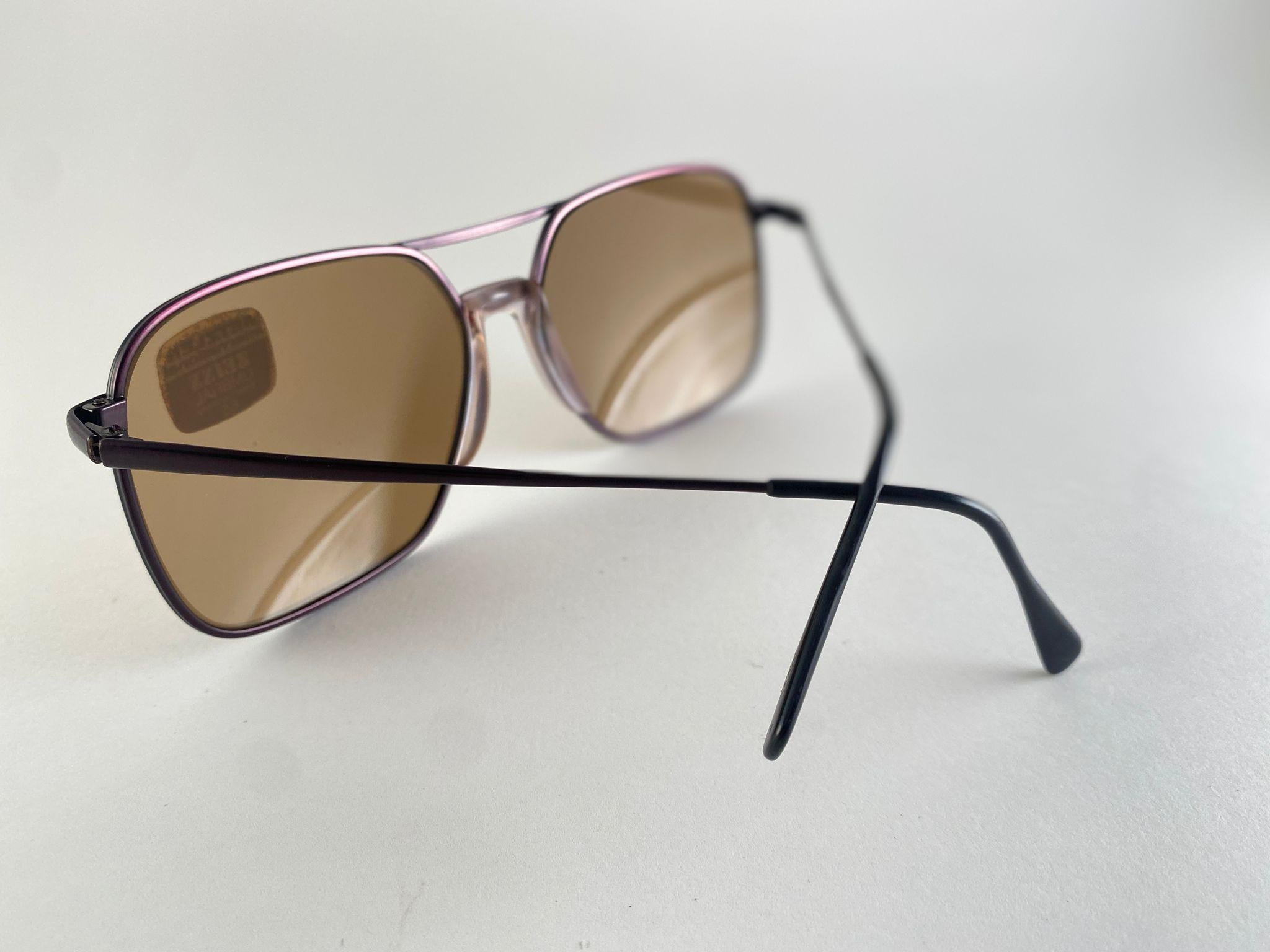 Vintage Metzler Metallic Copper Frame Sunglasses Made in Germany 1970's Pour femmes en vente