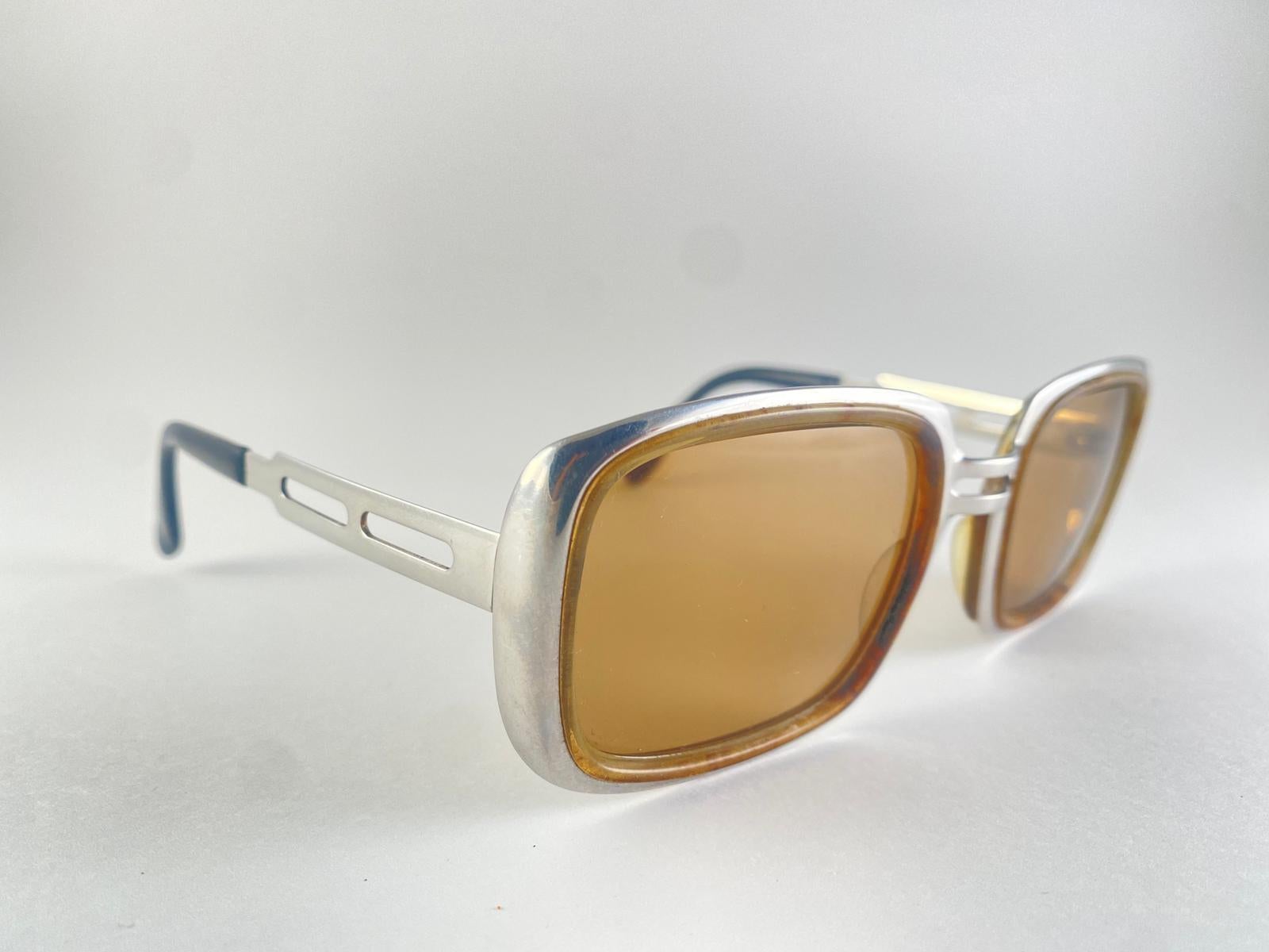 Occhiali da sole con montatura argentata Metzler vintage Made in Germany anni '70 In condizioni ottime in vendita a Baleares, Baleares