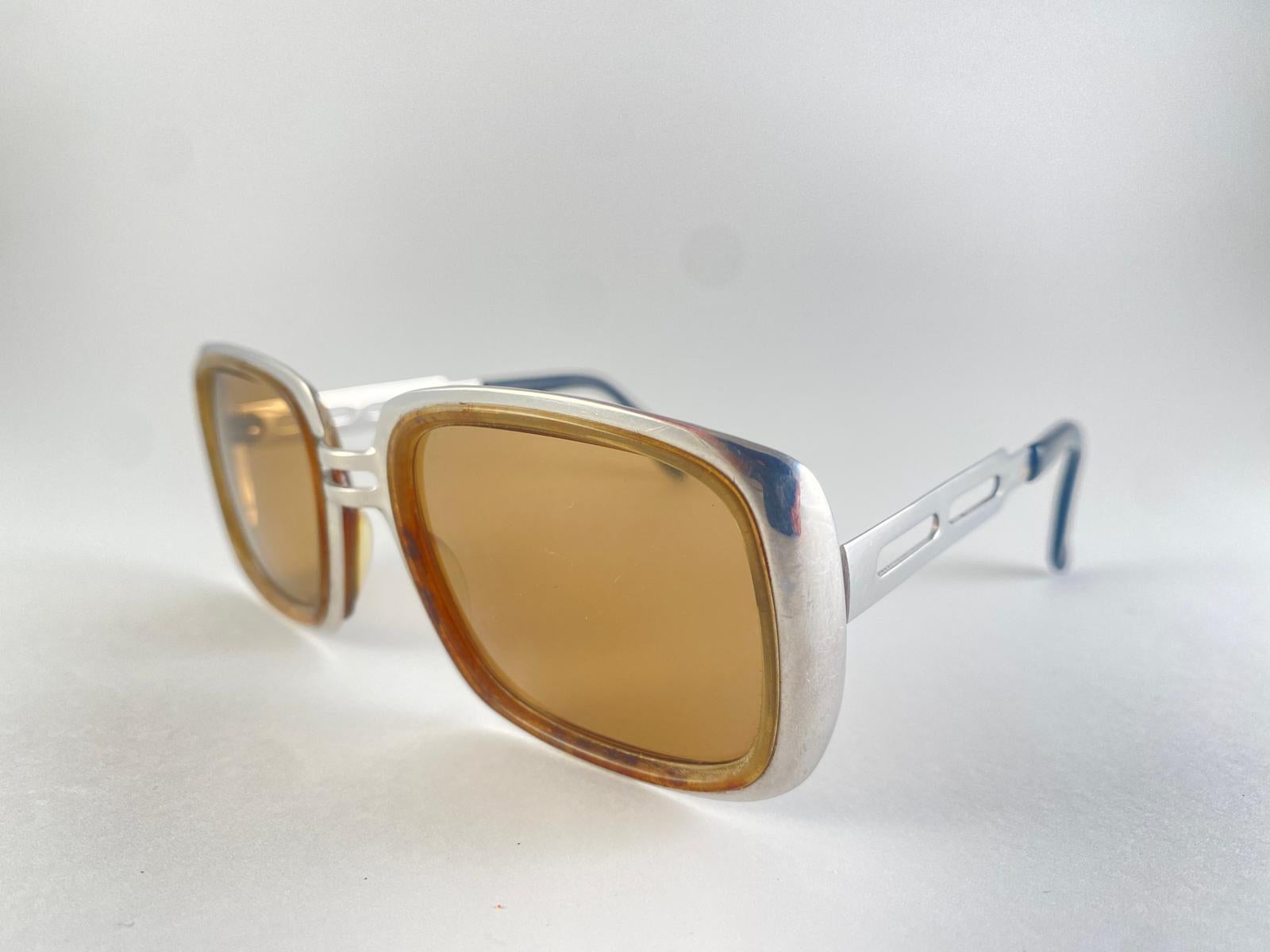 Occhiali da sole con montatura argentata Metzler vintage Made in Germany anni '70 in vendita 1