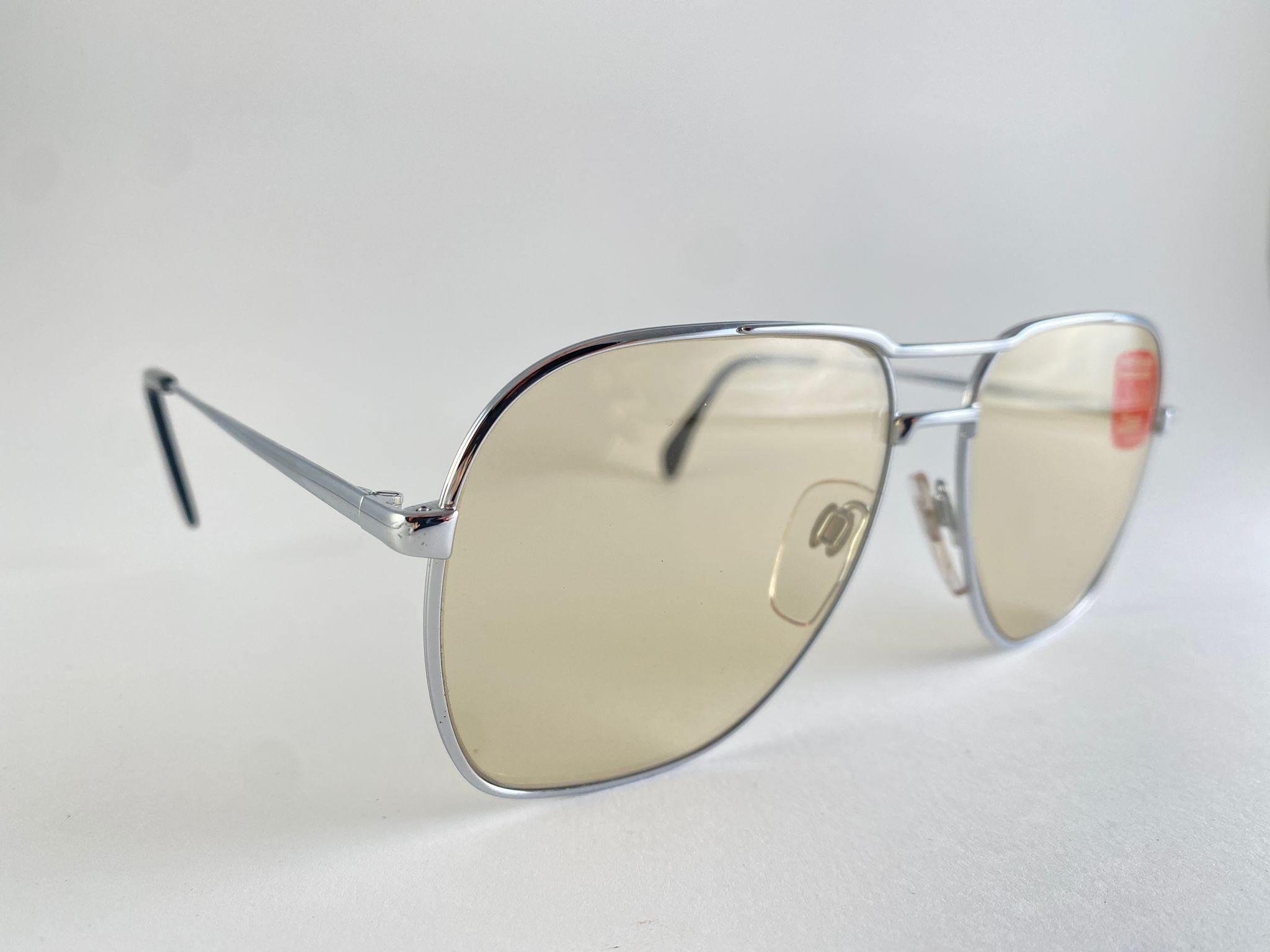 Gafas de sol vintage Metzler plateadas con montura extragrande Made in Germany Años 70 en venta 1