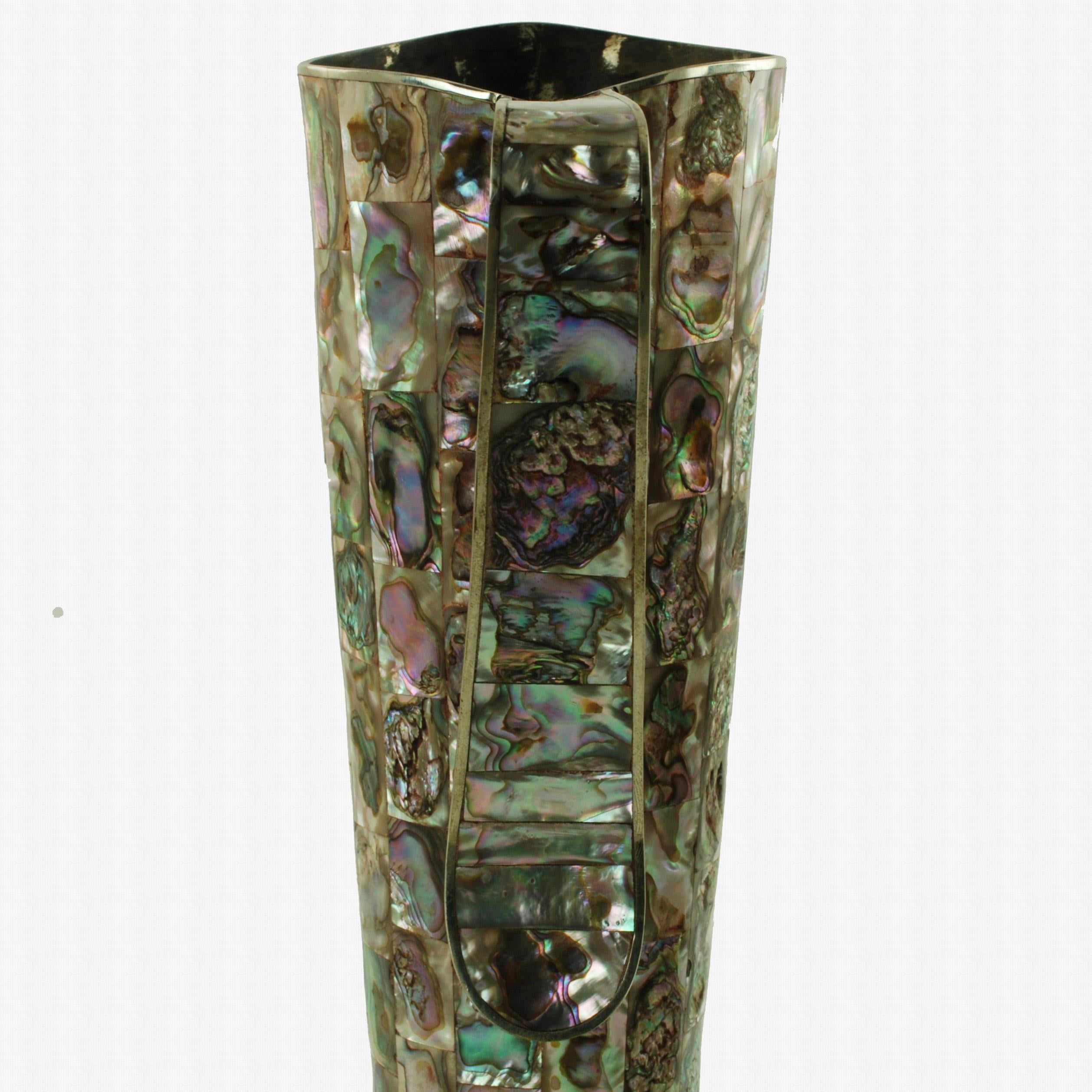 Brocche messicane d'epoca in alpaca con piastrelle in abalone intarsiate, set di due pezzi in vendita 3