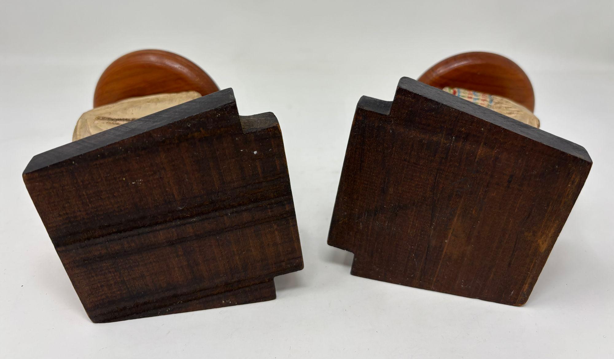 Vintage Mexican Carved Wood Sculpture Polychrome Bookends Siesta Folk Art 1950s For Sale 4