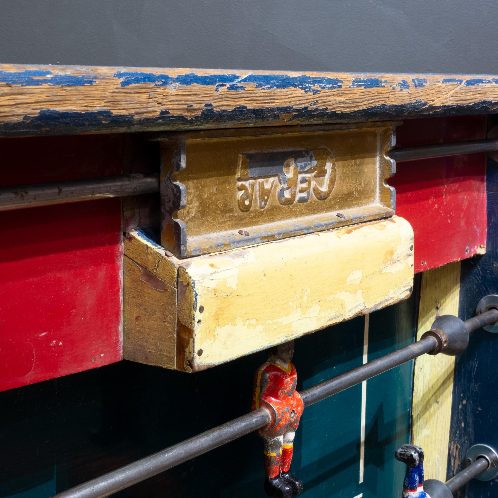 Vintage Mexican Foosball Table with Metal Players, circa 1940-1970 For Sale 1