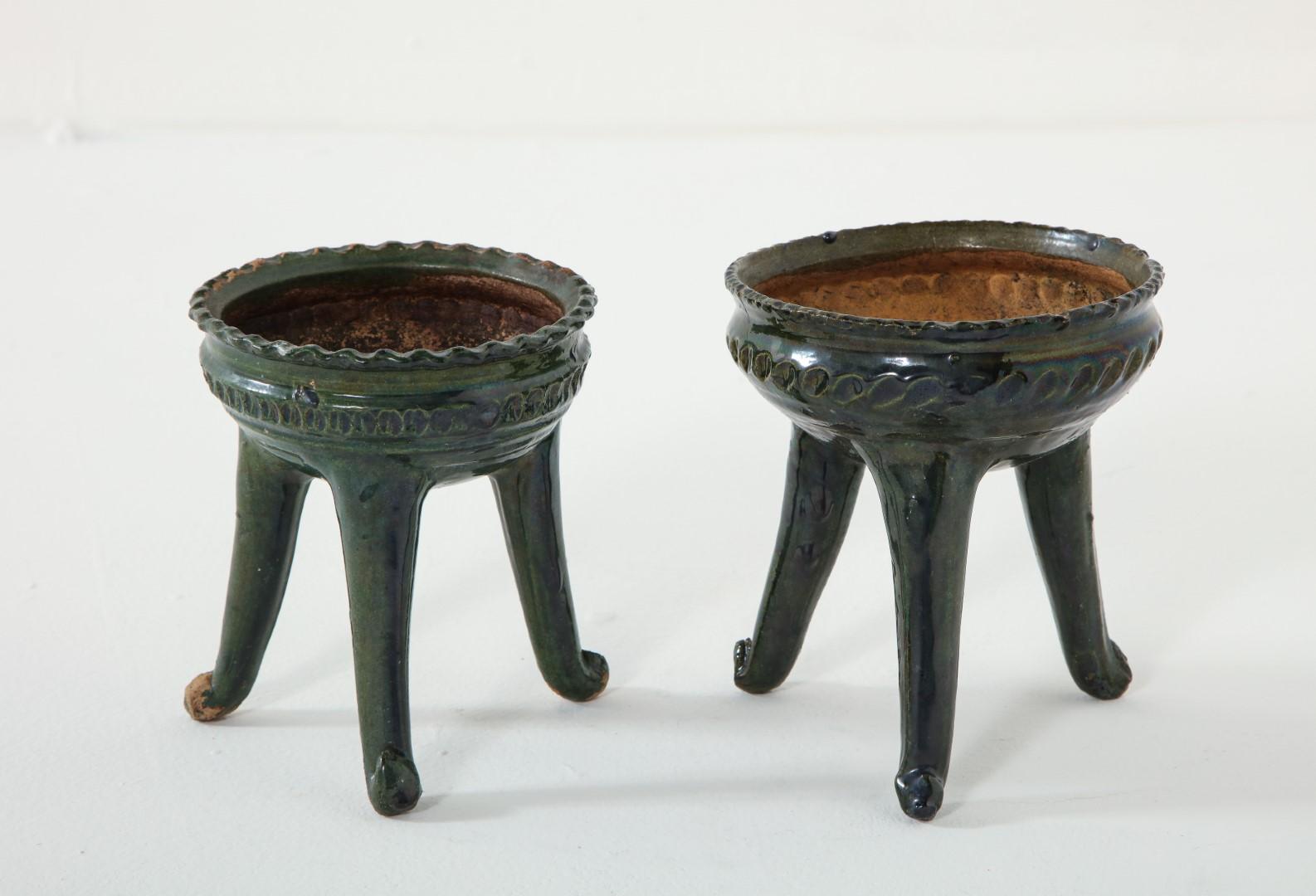 Vintage Mexican Green Pottery Footed Bowls, Morelia, circa 1960  10