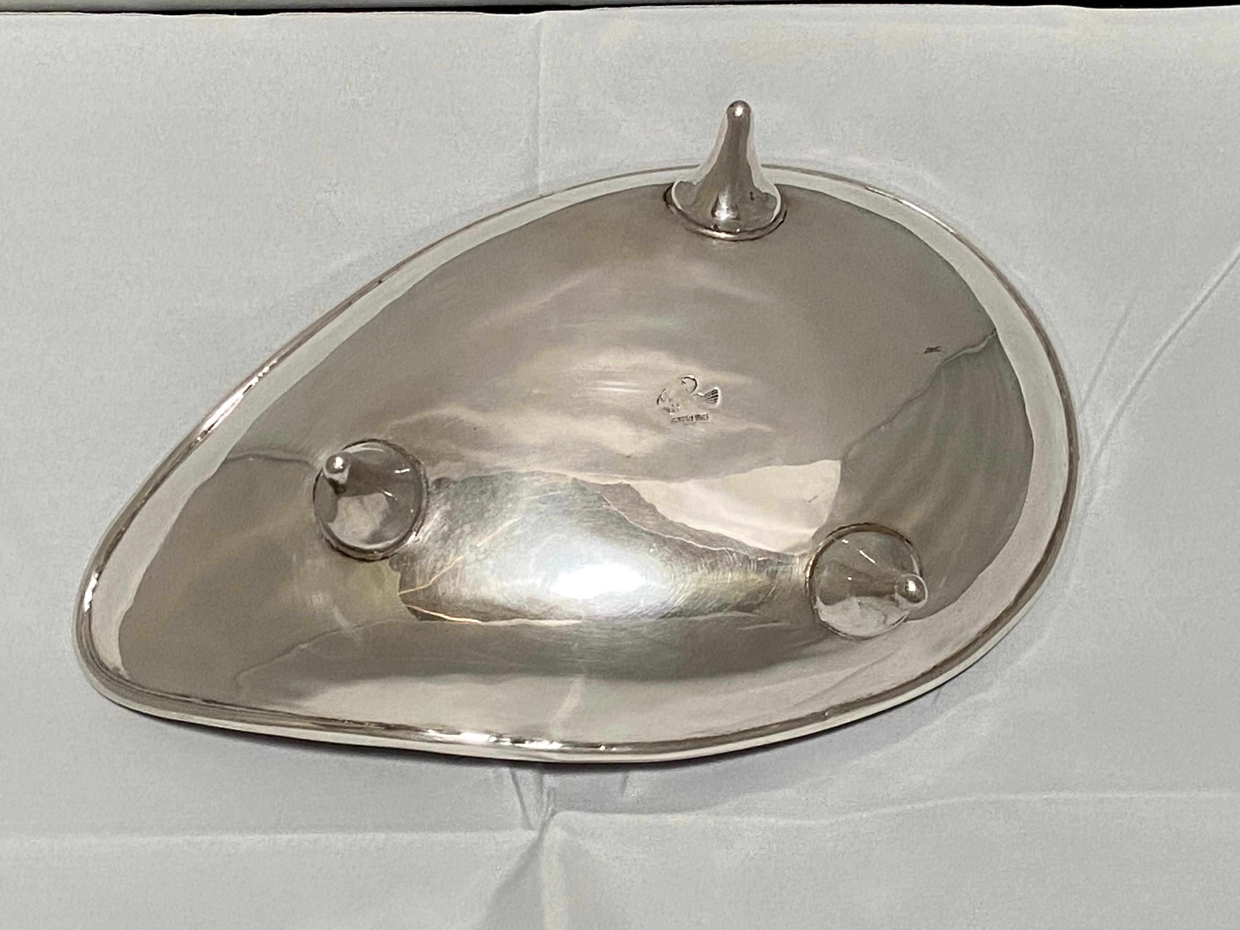 Vintage Mexican Mid-Century Modern Sterling Silver Footed Bowl or Dish by Zurita In Good Condition For Sale In Atlanta, GA