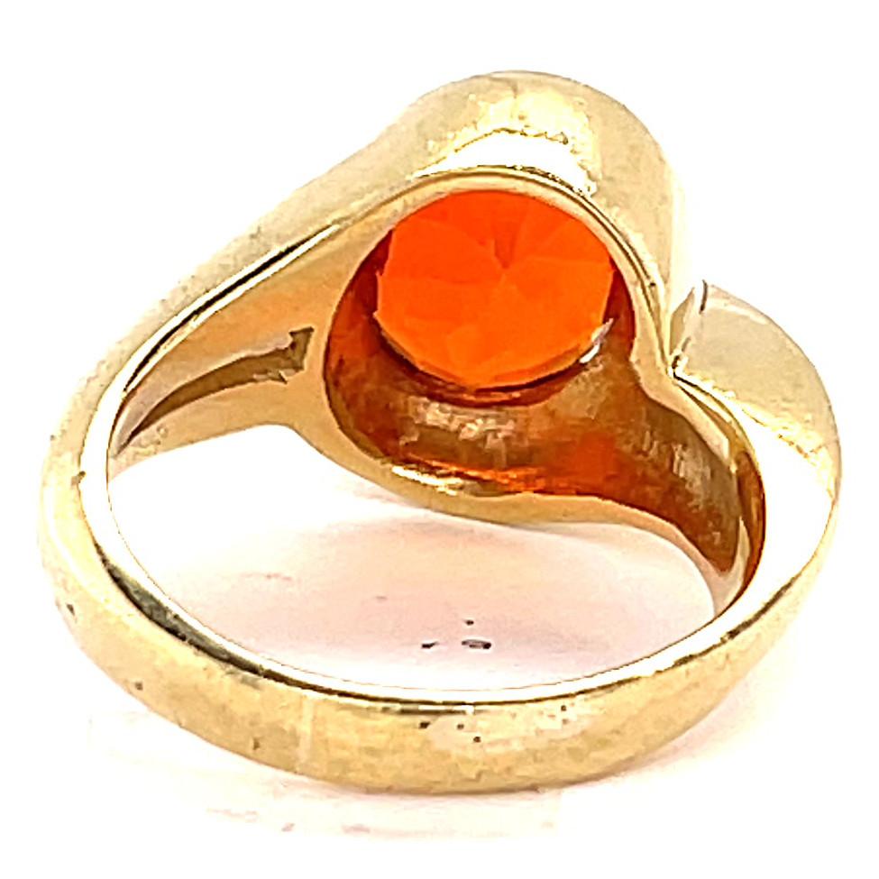 Women's or Men's Vintage Mexican Opal Diamond 18 Karat Gold Ring