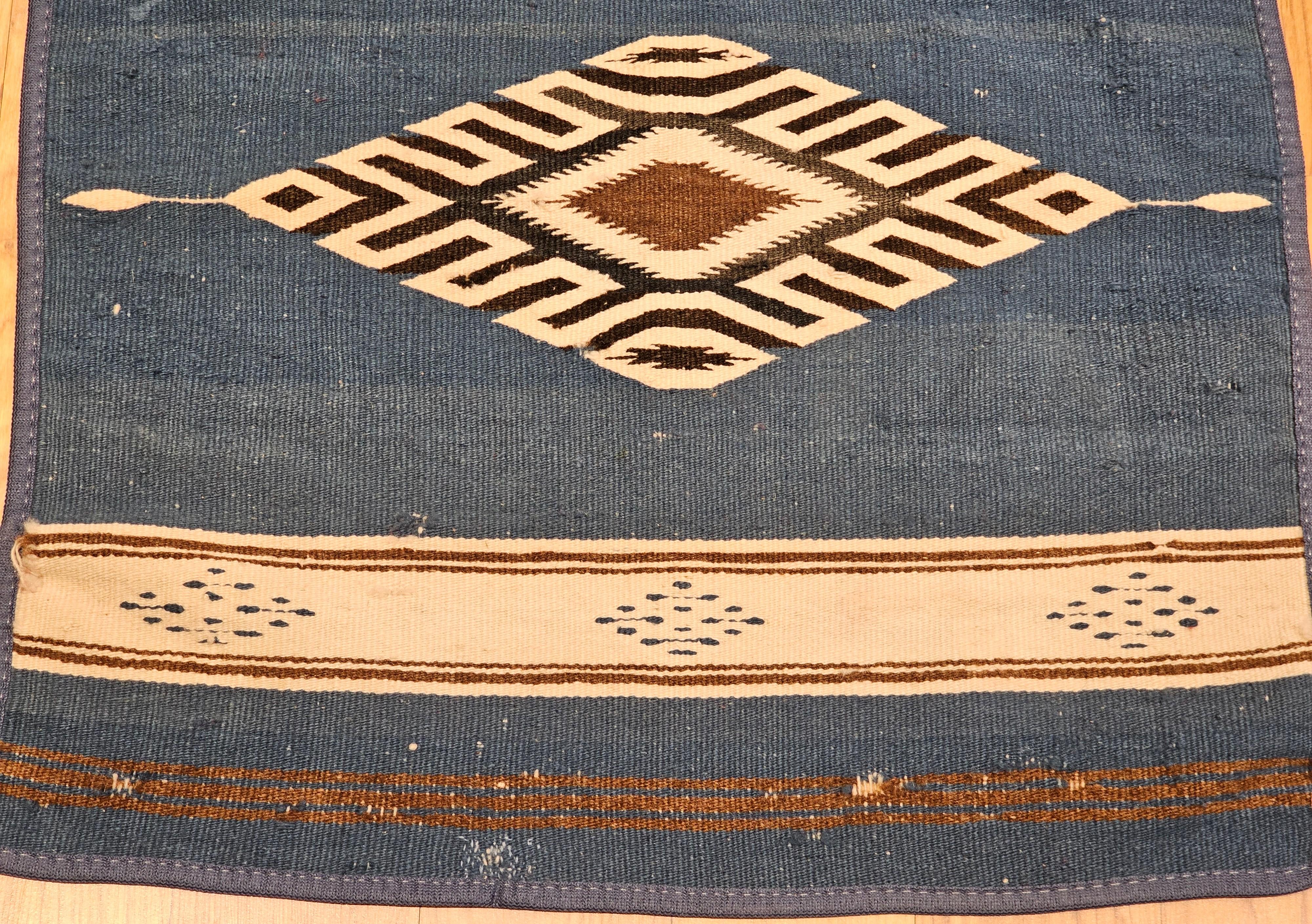 Mexikanischer Saltillo Serape Kelim-Teppich im Vintage-Stil (Pflanzlich gefärbt) im Angebot