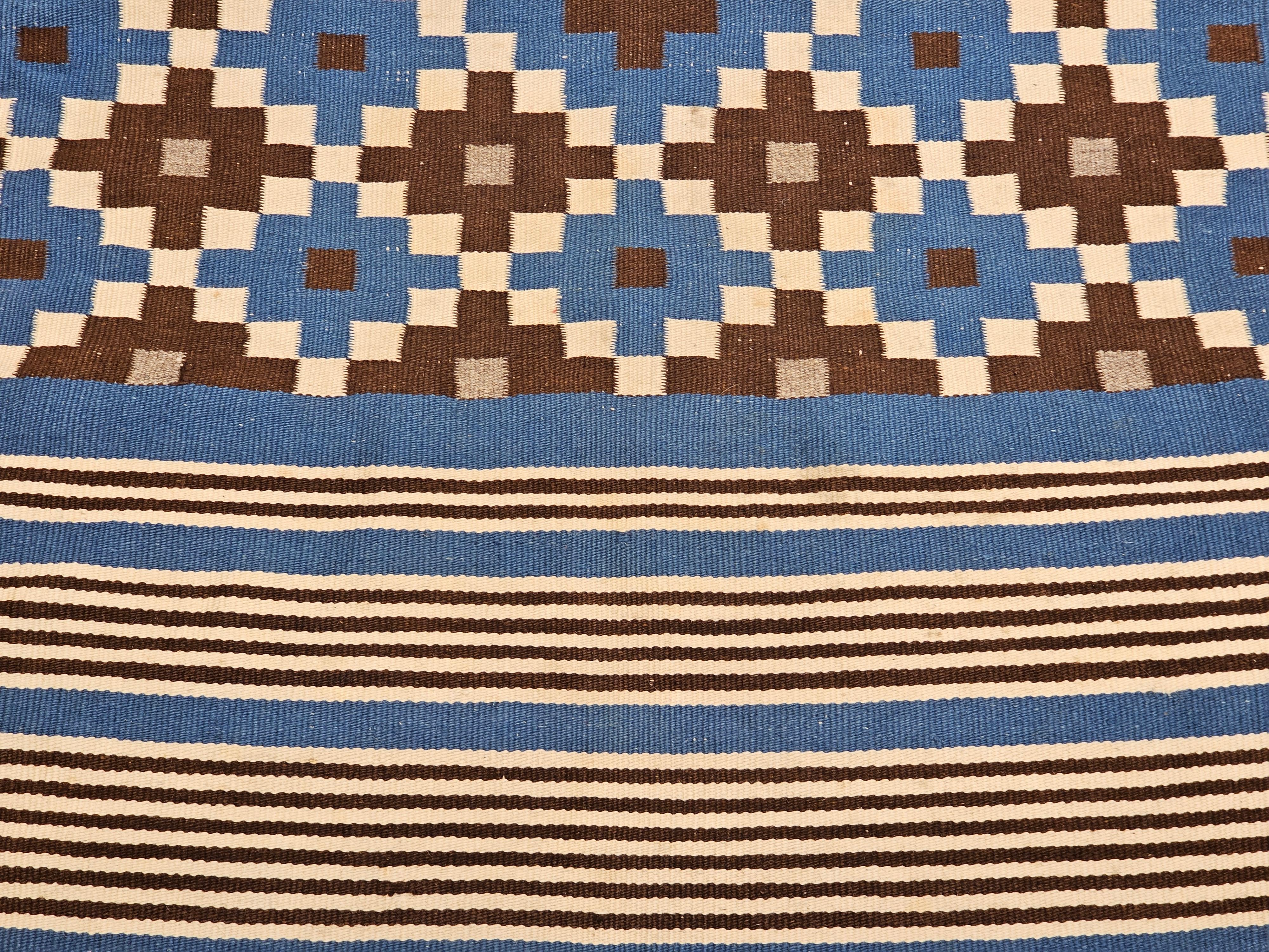 Antike mexikanische Saltillo Serape flachgewebte Kilim-Decke mit Königsblau, Elfenbein (Pflanzlich gefärbt) im Angebot