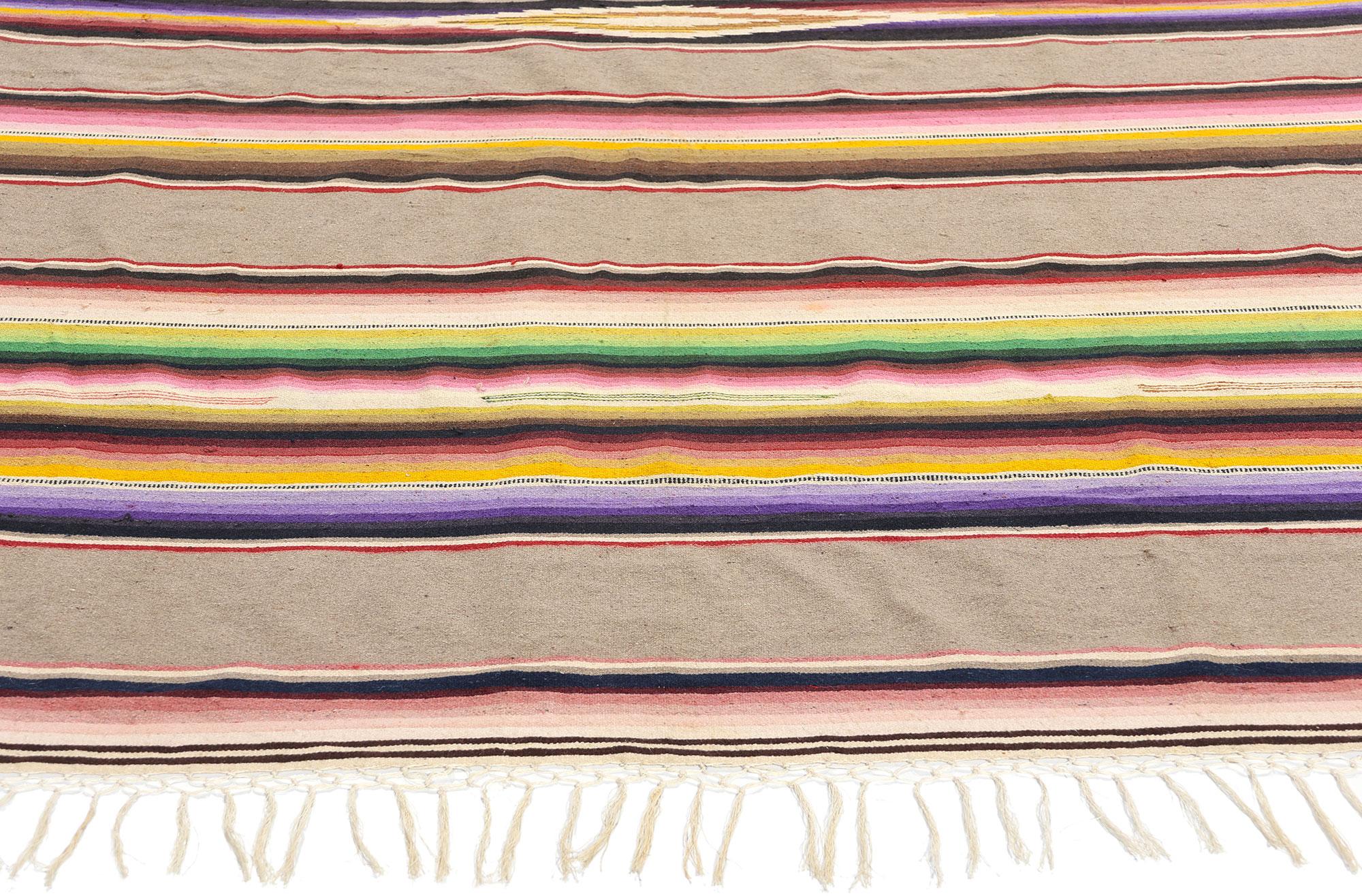Tissé à la main Tapis Kilim mexicain vintage en Serape avec style Sud-Ouest en vente