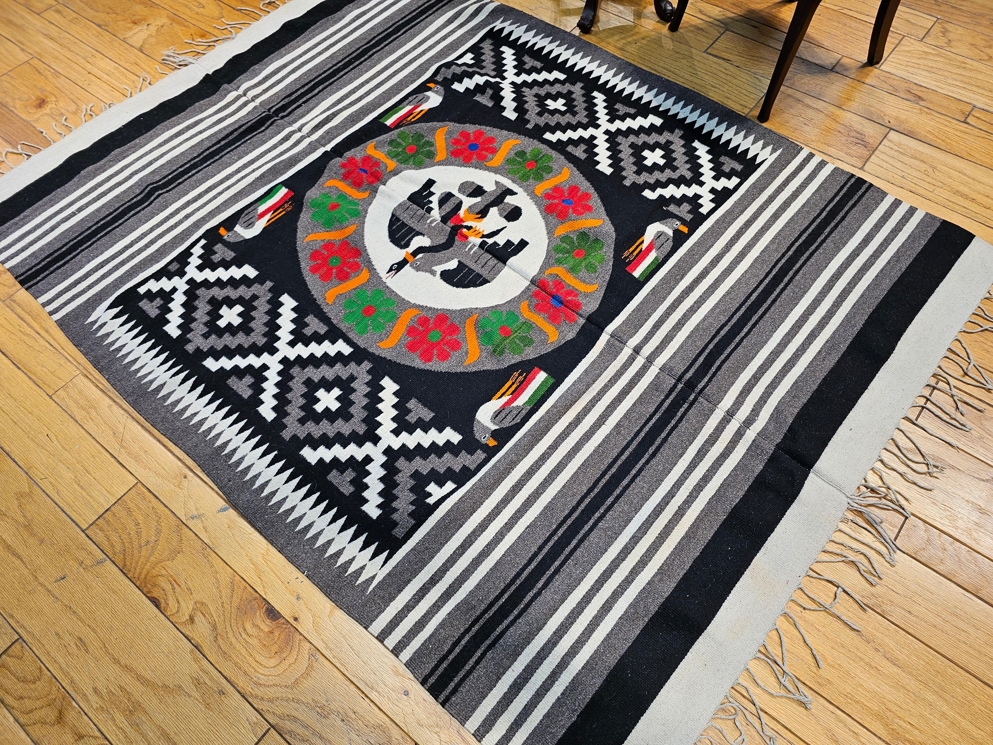 Vintage Mexican Serape Kilim Rug in Gray, Black and Ivory Colors For Sale 6
