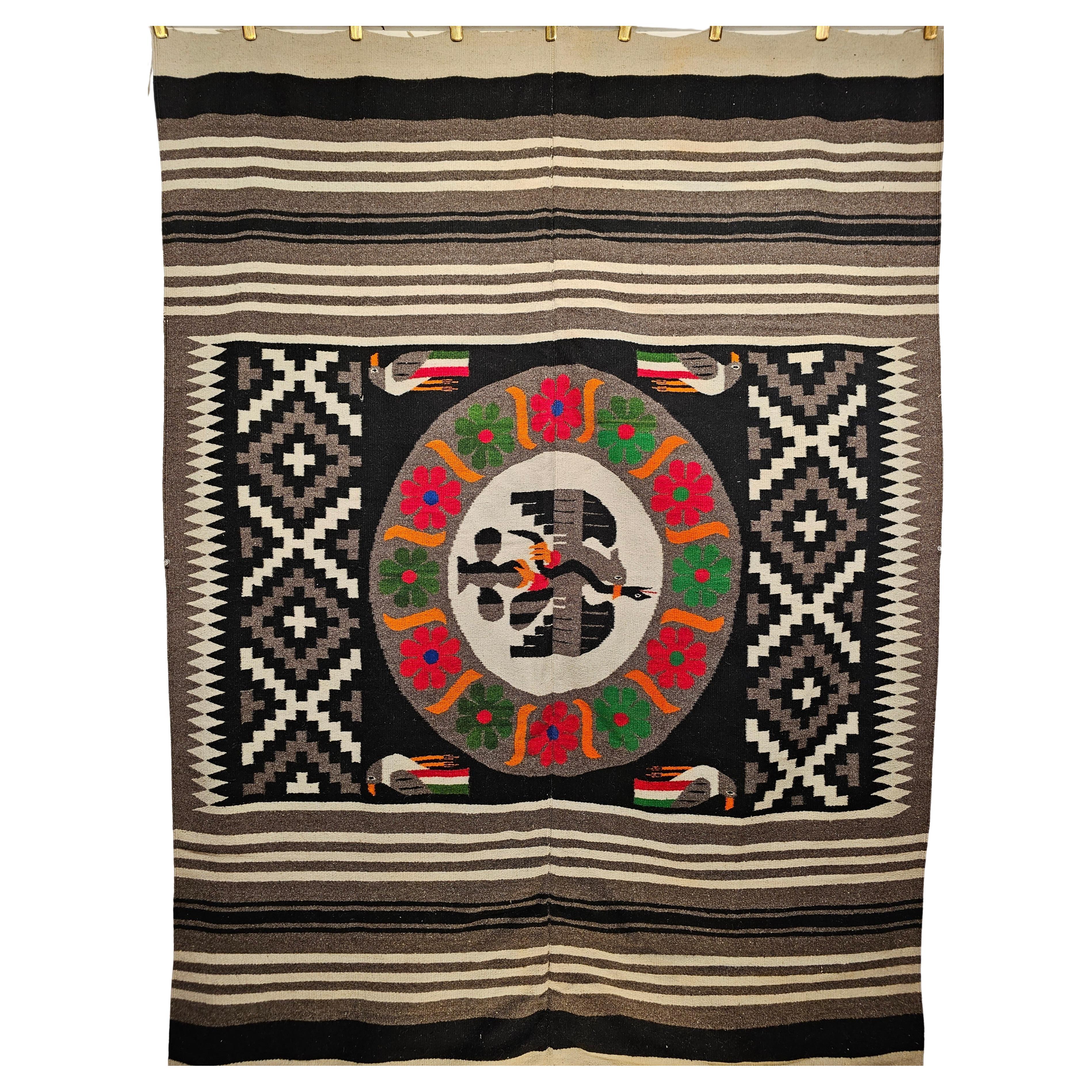 Vintage Mexican Serape Kilim Rug in Gray, Black and Ivory Colors